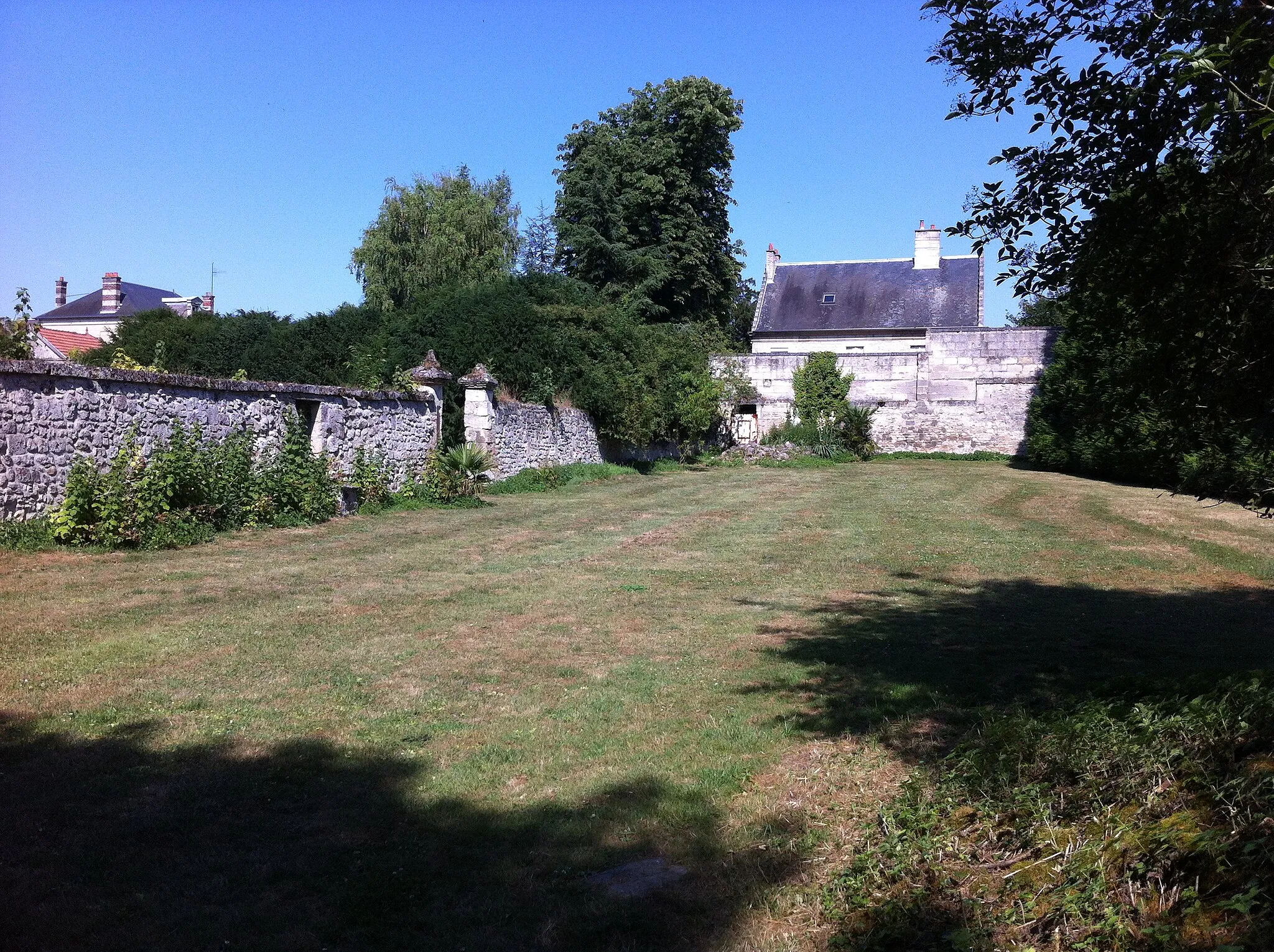 Photo showing: Ancien potager, parc du château de Vic-sur-Aisne.