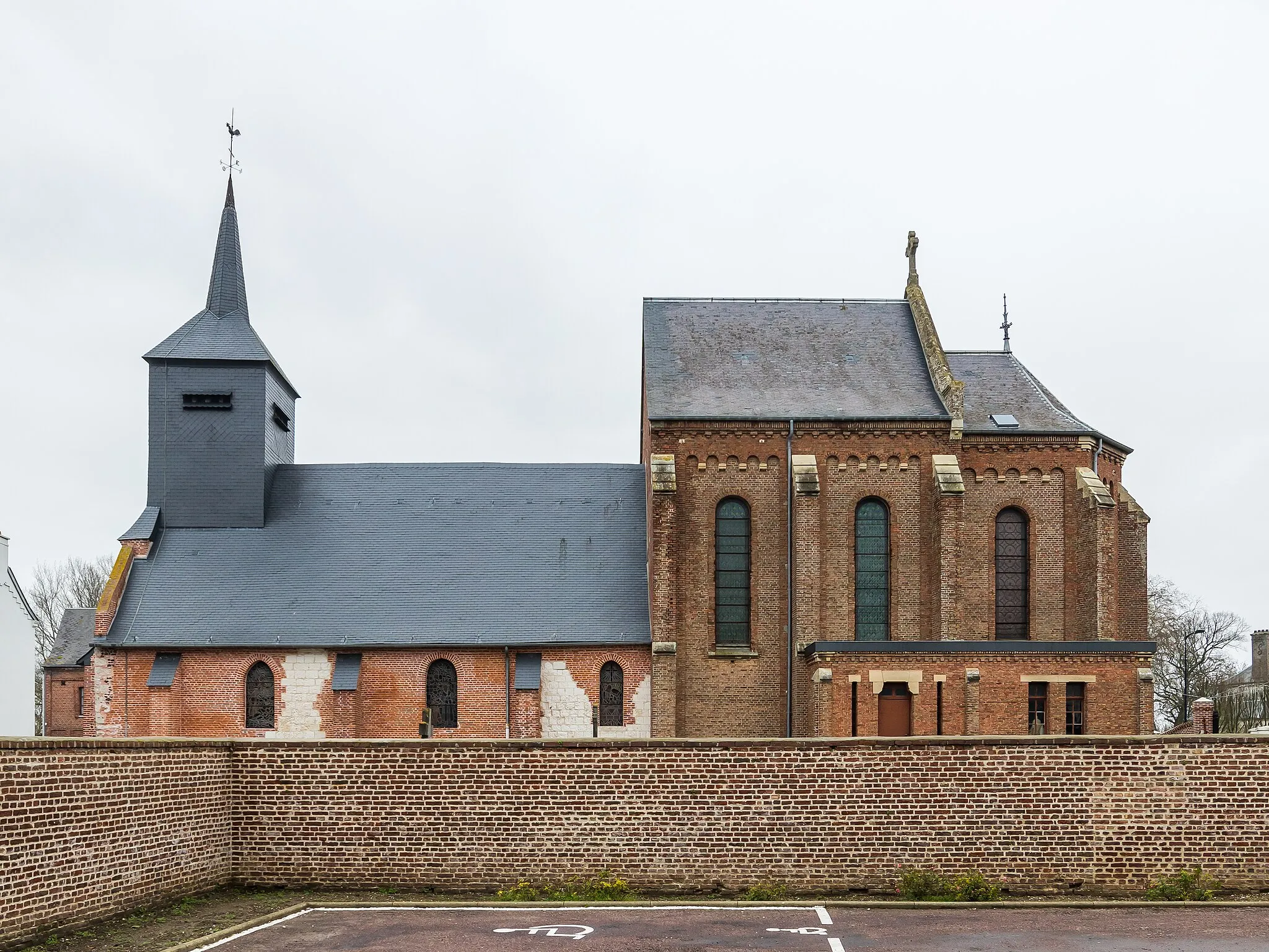 Photo showing: Eglise de la Nativité de la Sainte-Vierge de Lanchères