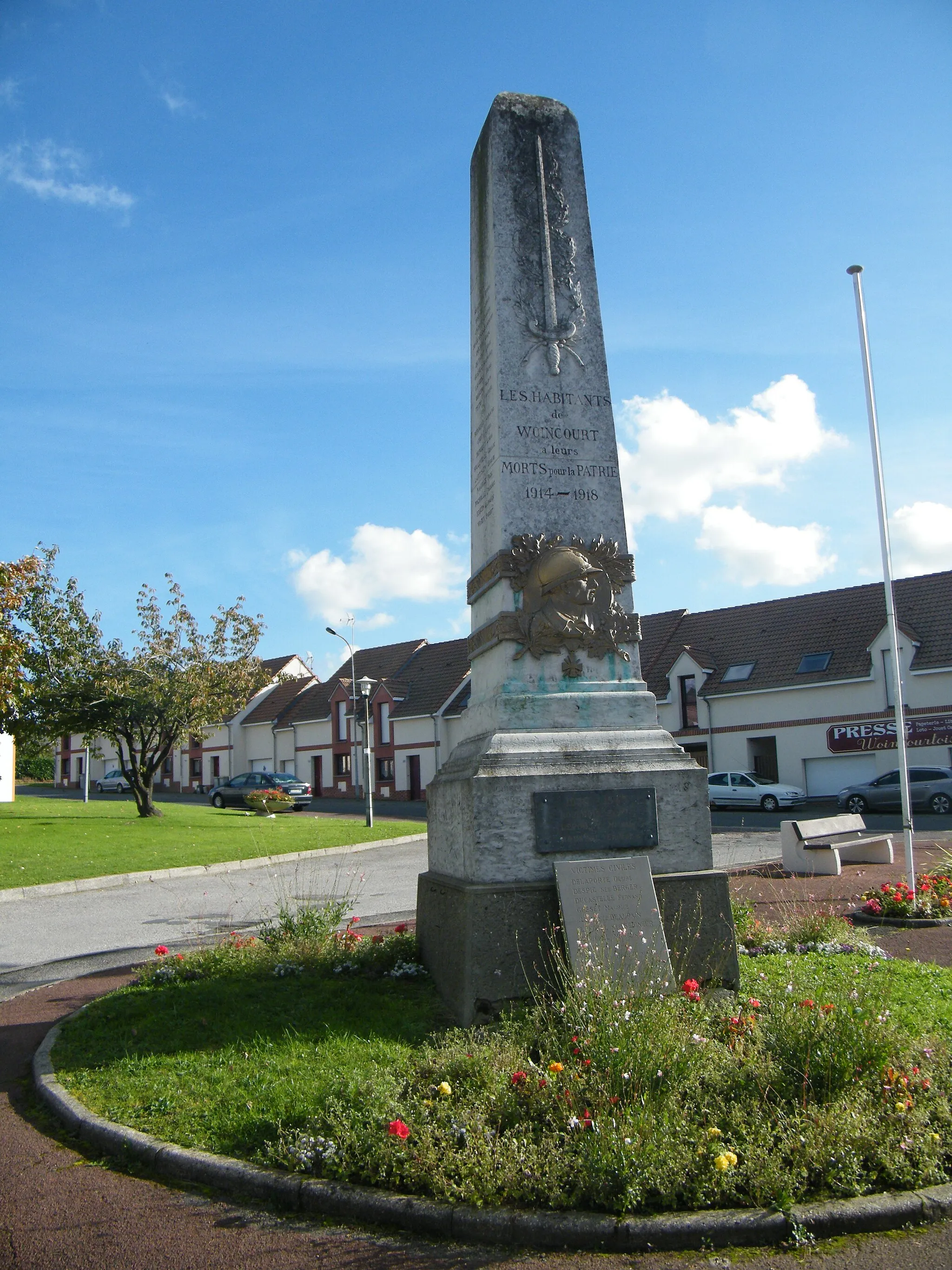 Photo showing: Woincourt, Somme, Fr, monument aux morts