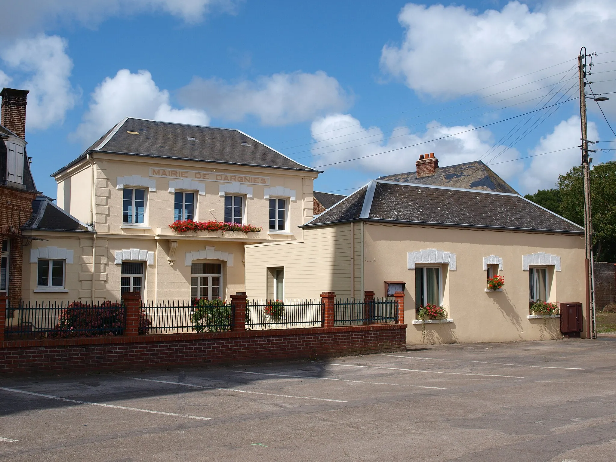 Photo showing: Mairie de Dargnies (Somme, France)