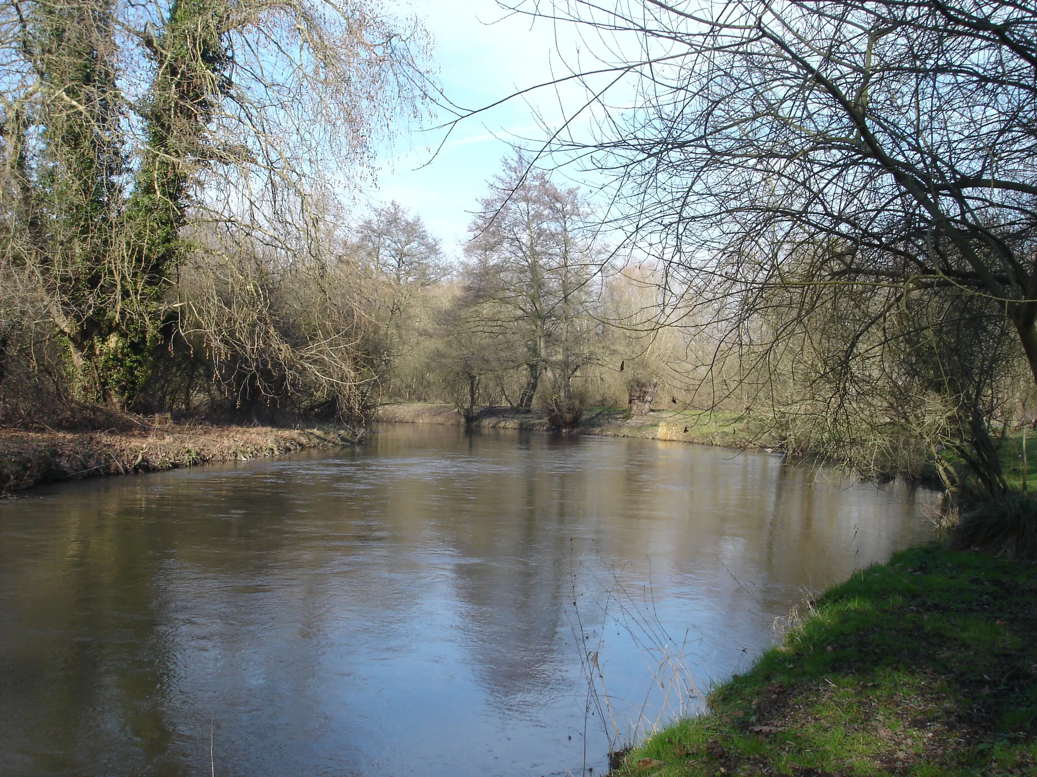 Photo showing: La Bresle à Bouvaincourt-sur-Bresle