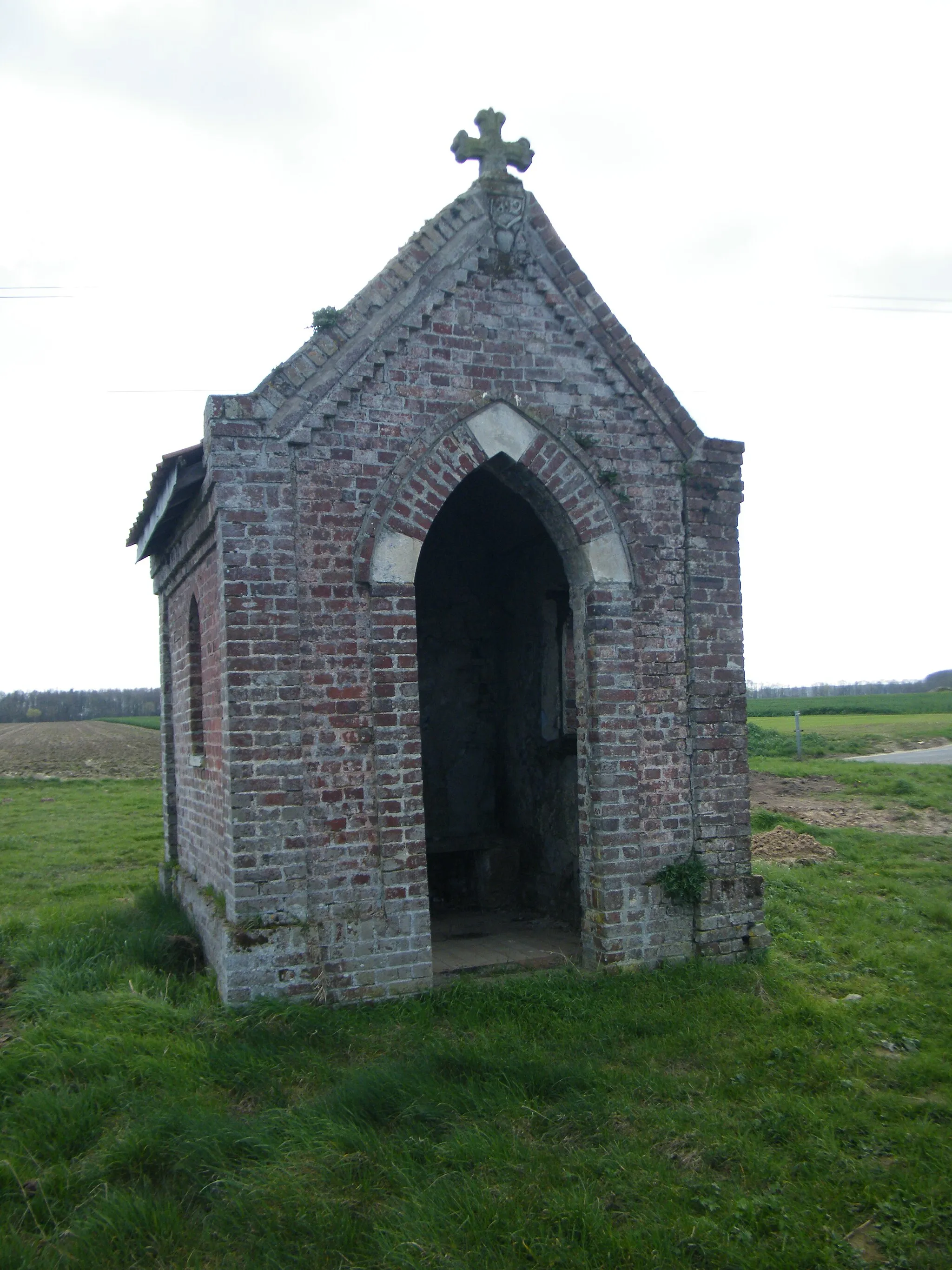 Photo showing: Tilloy-Floriville, Somme, Fr, chapelle abandonnée, vers Gamaches