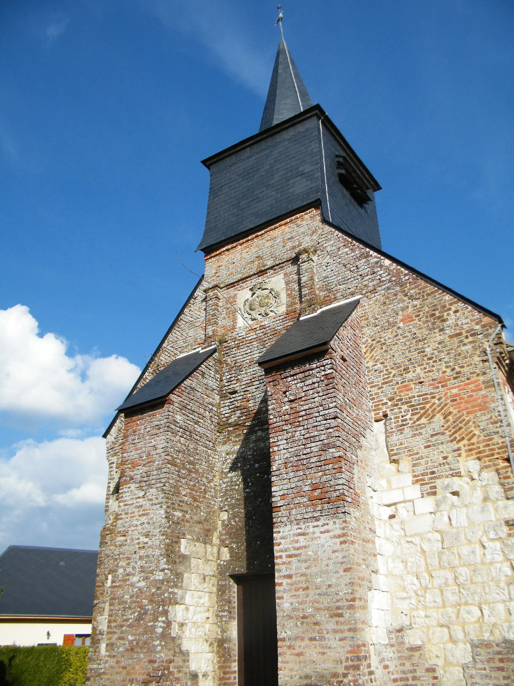 Photo showing: Le clocher de l'église de Framicourt, Somme, France.