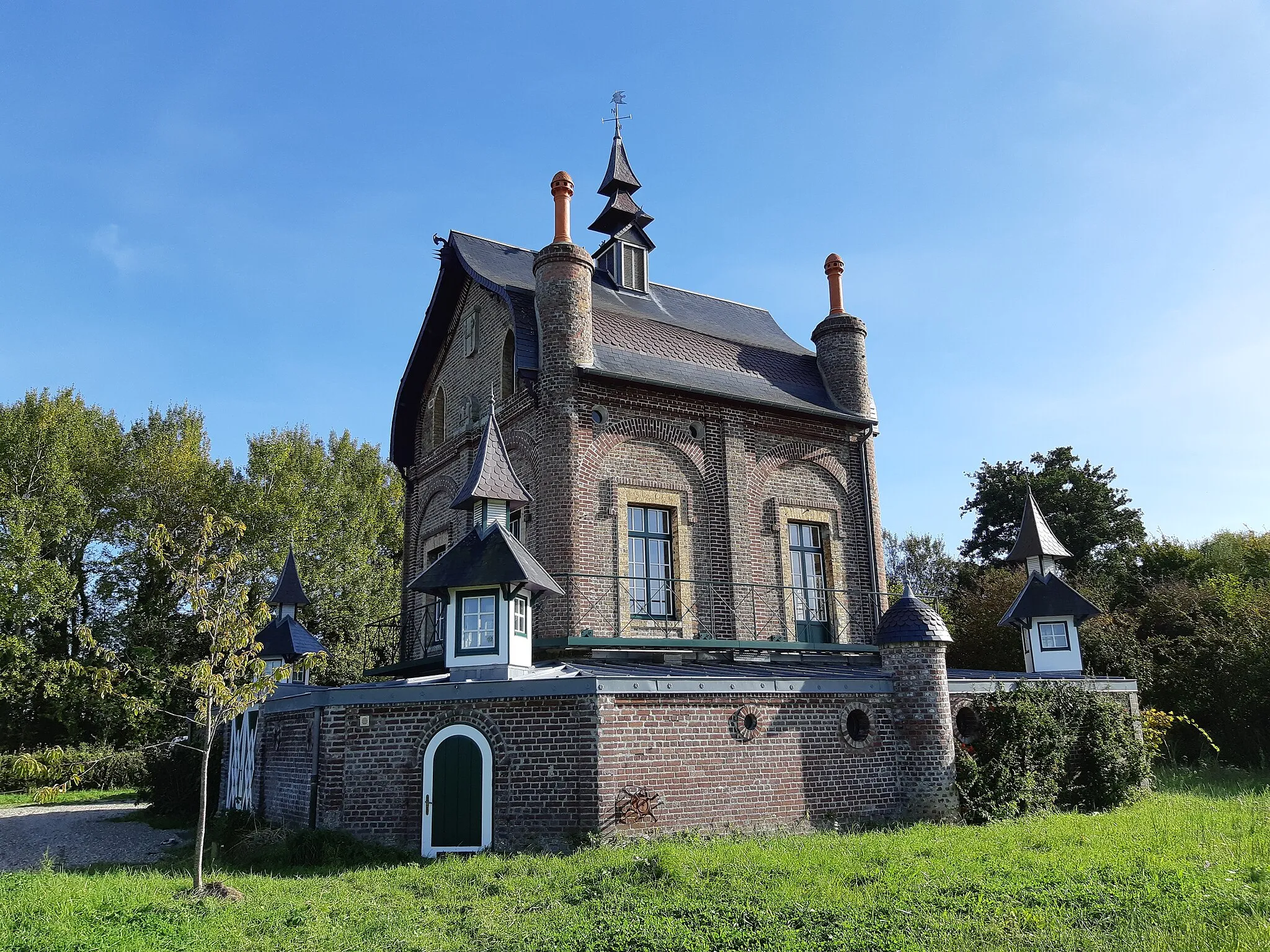 Photo showing: Le Chalet du gué de Blanquetaque - vu de derrière