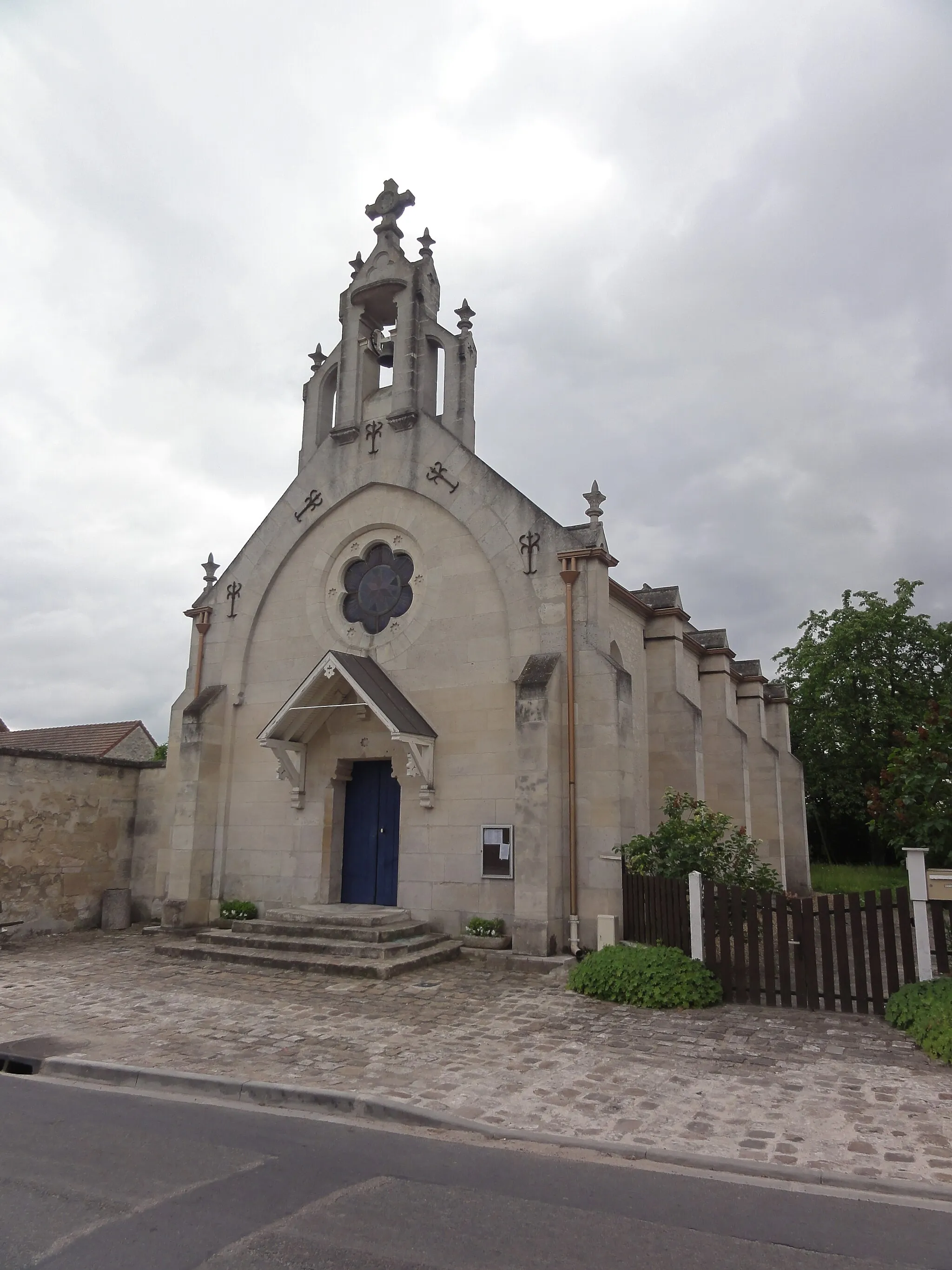 Photo showing: Les Ageux (Oise) Église