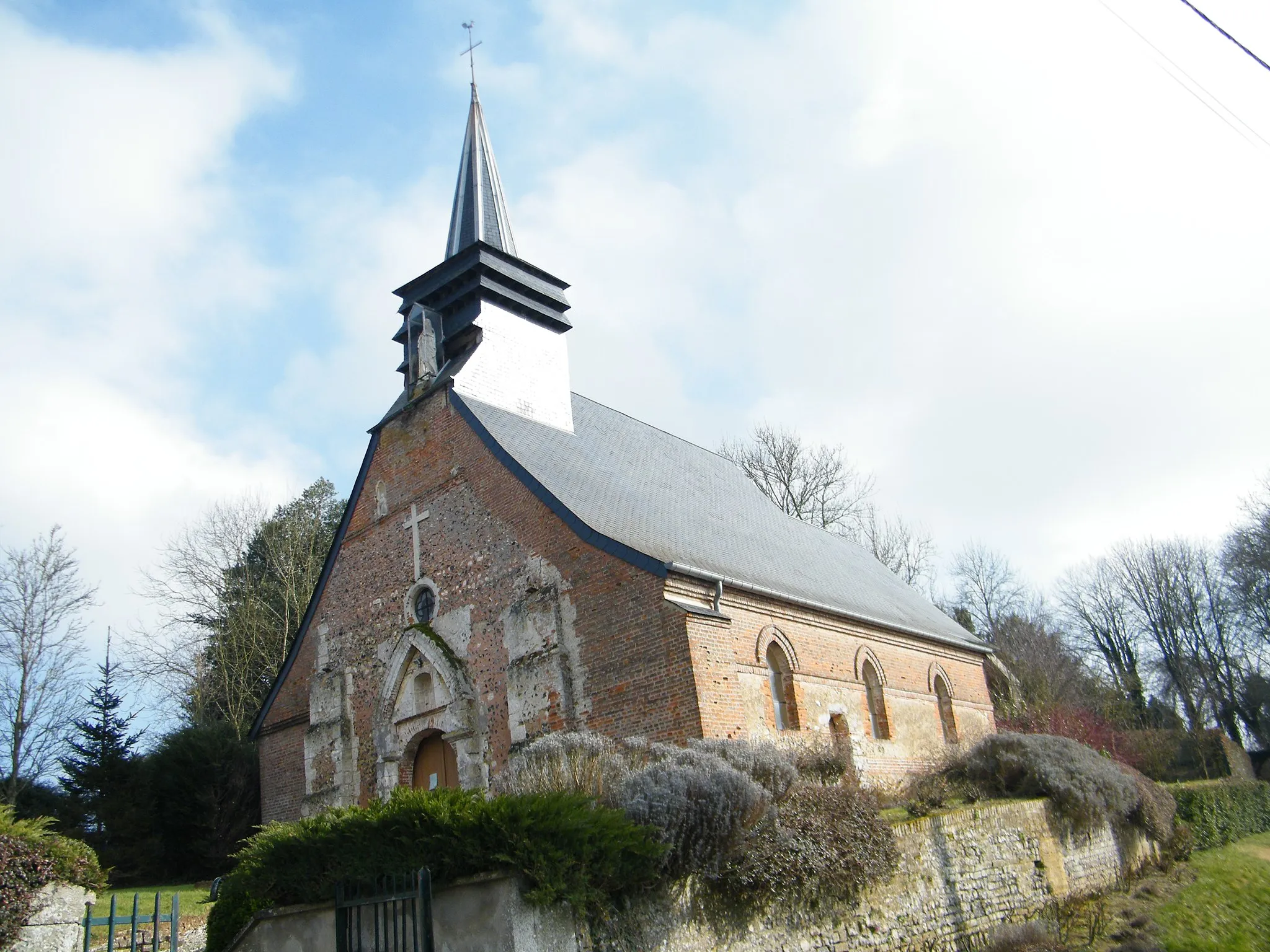 Photo showing: Église Notre-Dame-de-la-Nativité de Cerisy-Buleux, Somme, France.