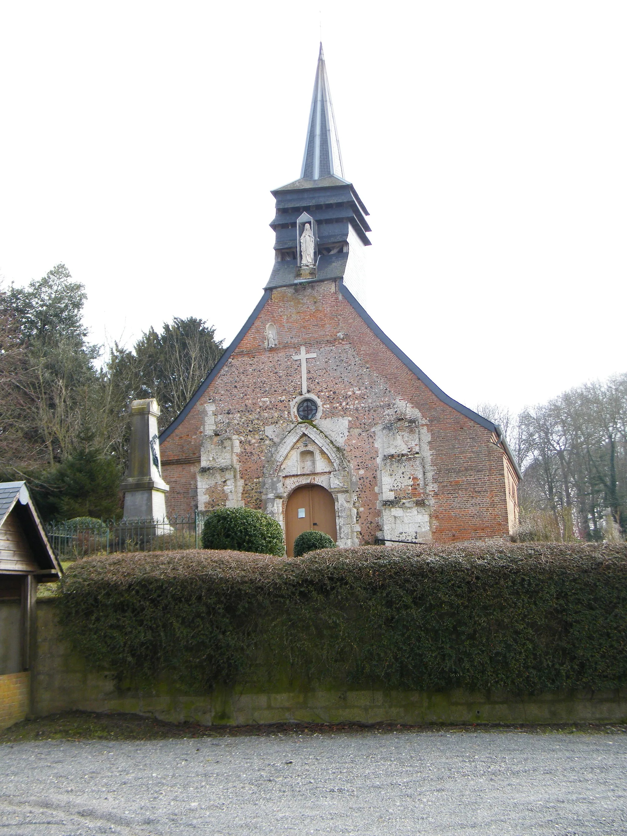 Photo showing: Église Notre-Dame-de-la-Nativité de Cerisy-Buleux.