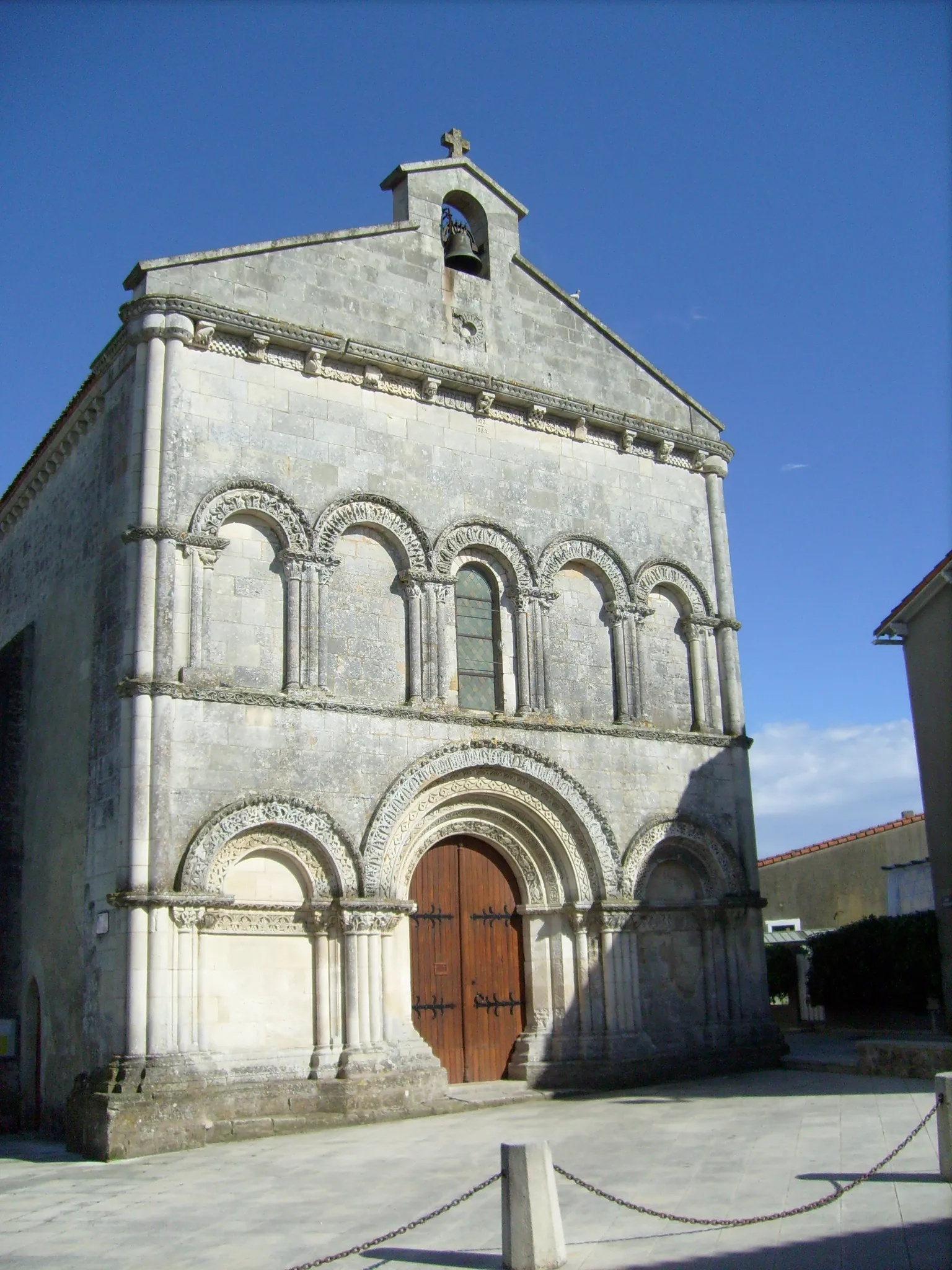 Photo showing: église de Médis, Charente-Maritime, France