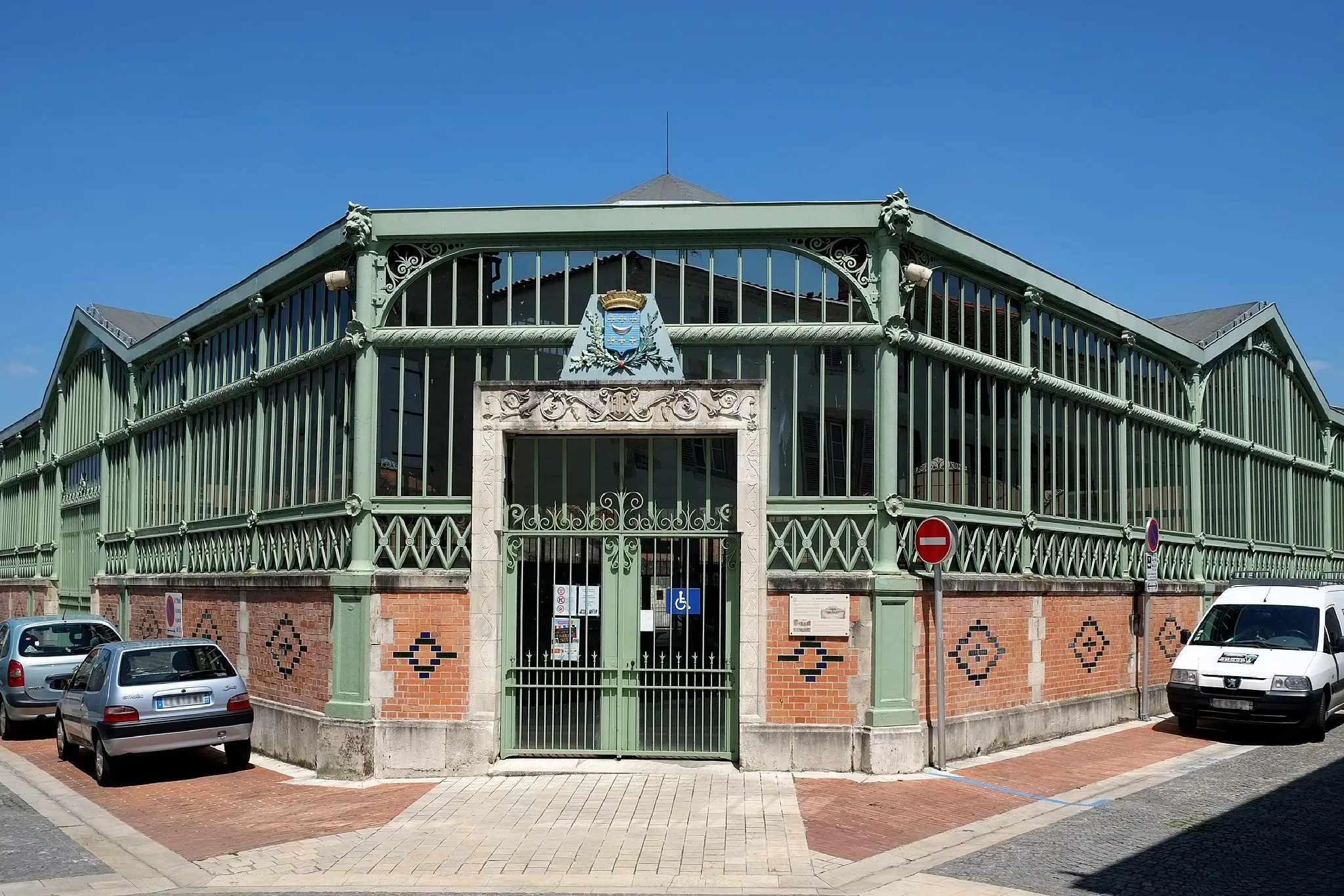 Photo showing: Halle du marché Marans Charente-Maritime France