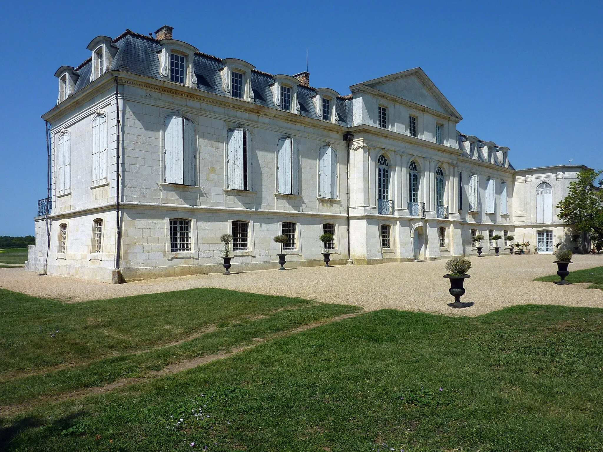 Photo showing: Château de la Gataudière Marennes Charente Maritime France