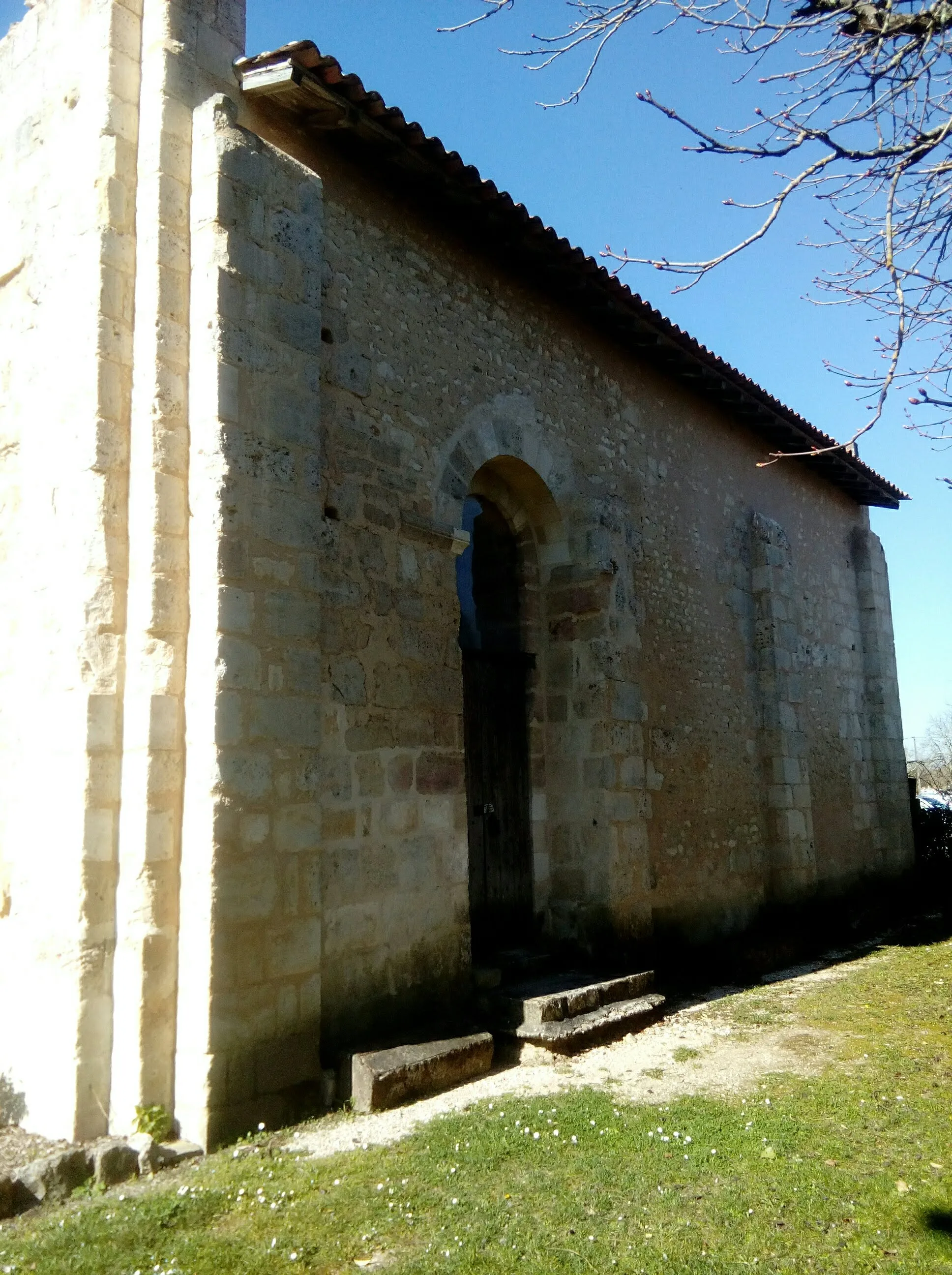 Photo showing: Donjon de Montignac, Charente, France