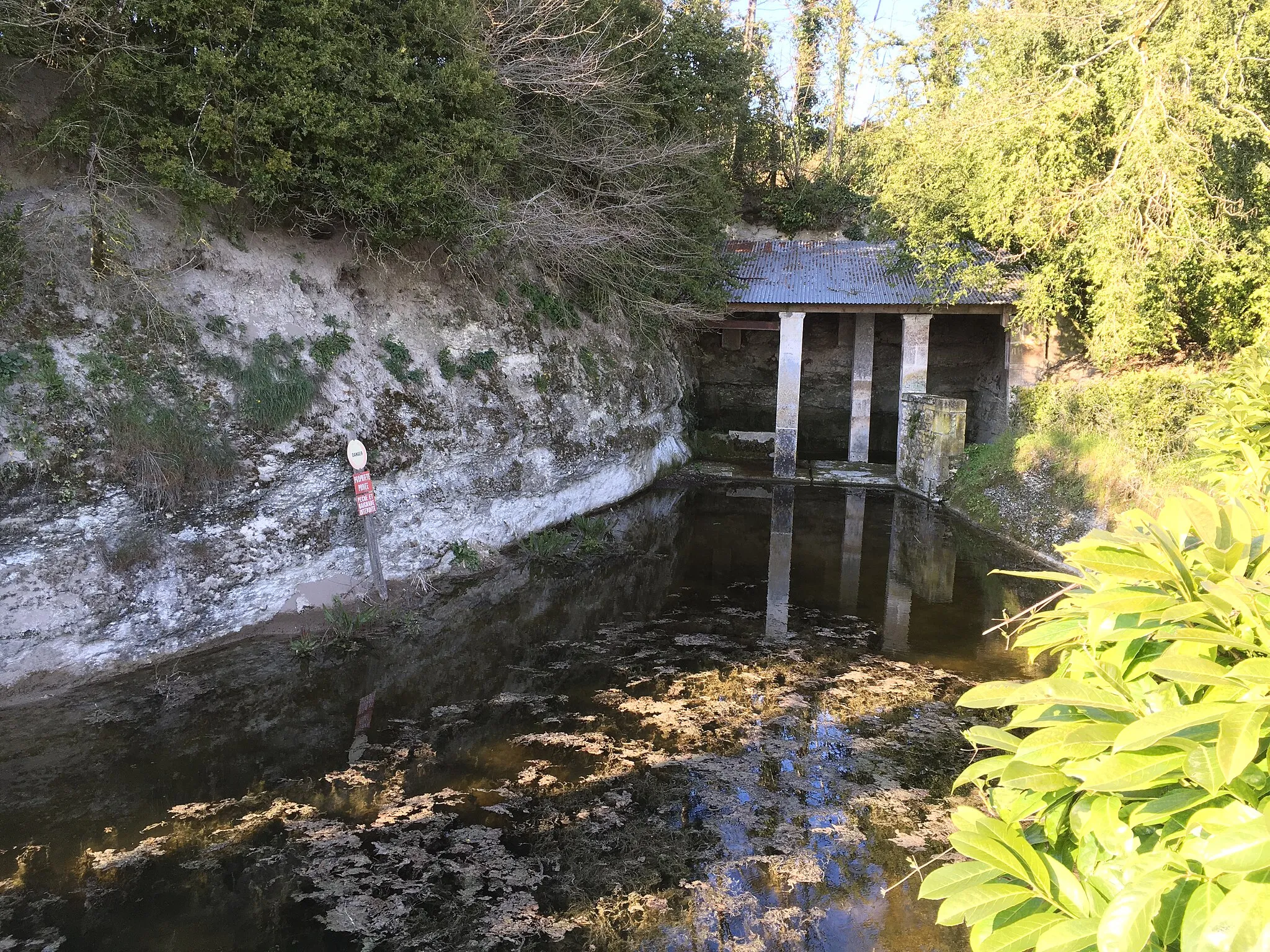 Photo showing: Fouquebrune (16) - Wash house (2)