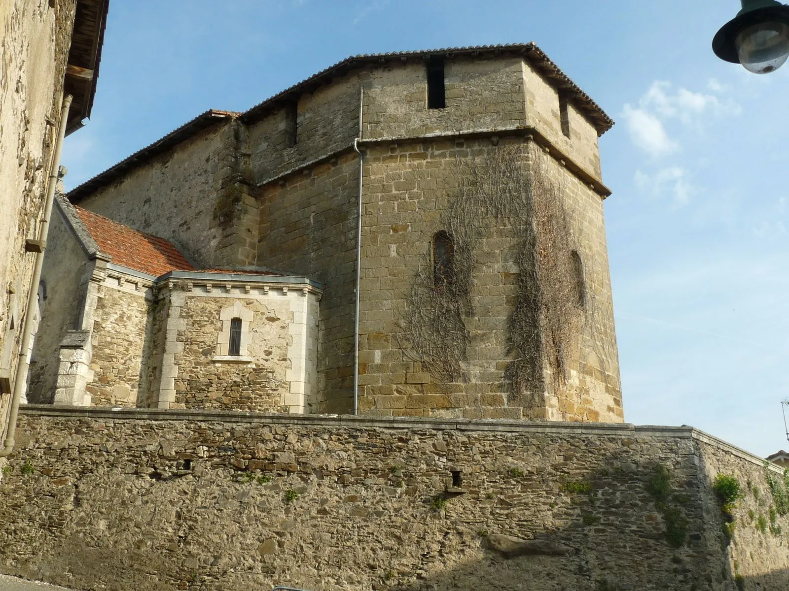 Photo showing: church of Ansac-sur-Vienne, Charente, SW France