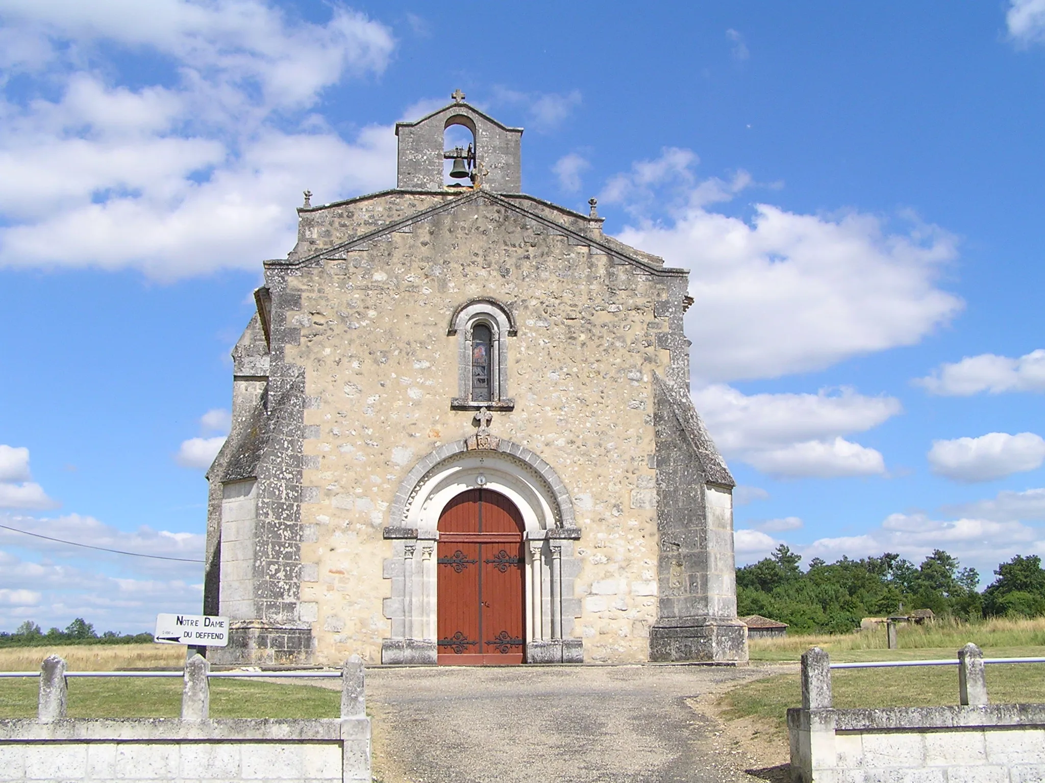 Photo showing: église St-Jean, Le Tâtre, Charente, France