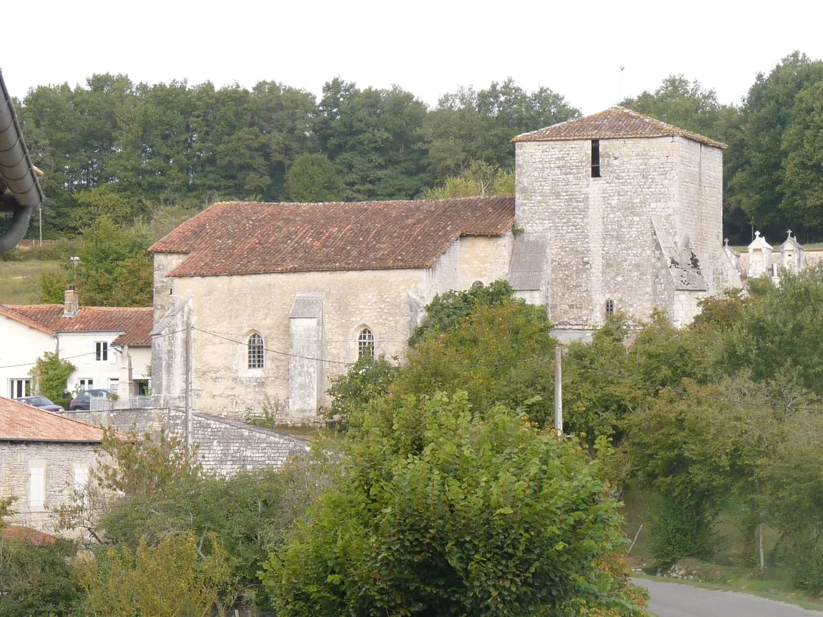 Photo showing: église de Parzac, Charente, France
