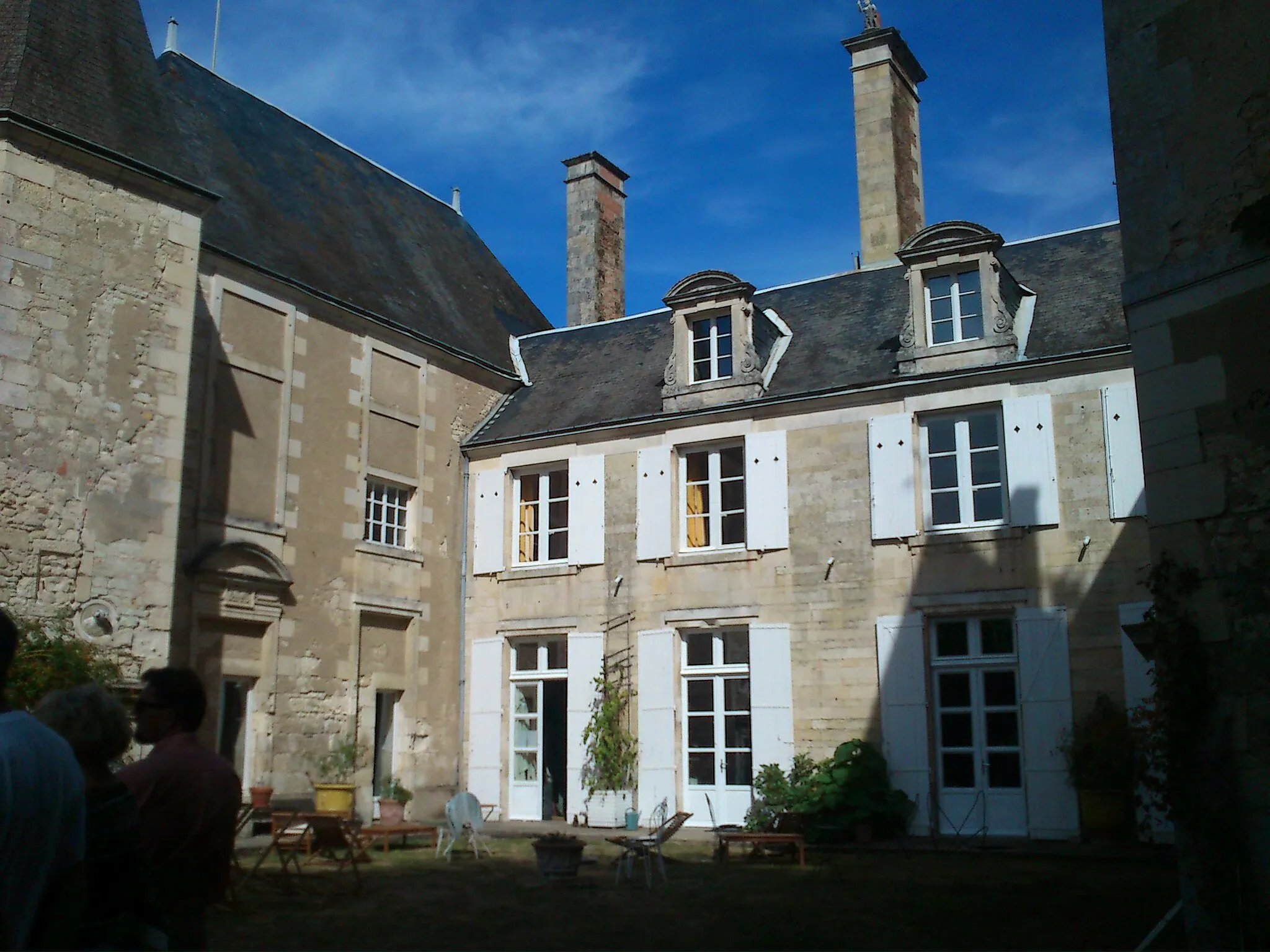 Photo showing: This building is indexed in the base Mérimée, a database of architectural heritage maintained by the French Ministry of Culture, under the reference PA00105355 .