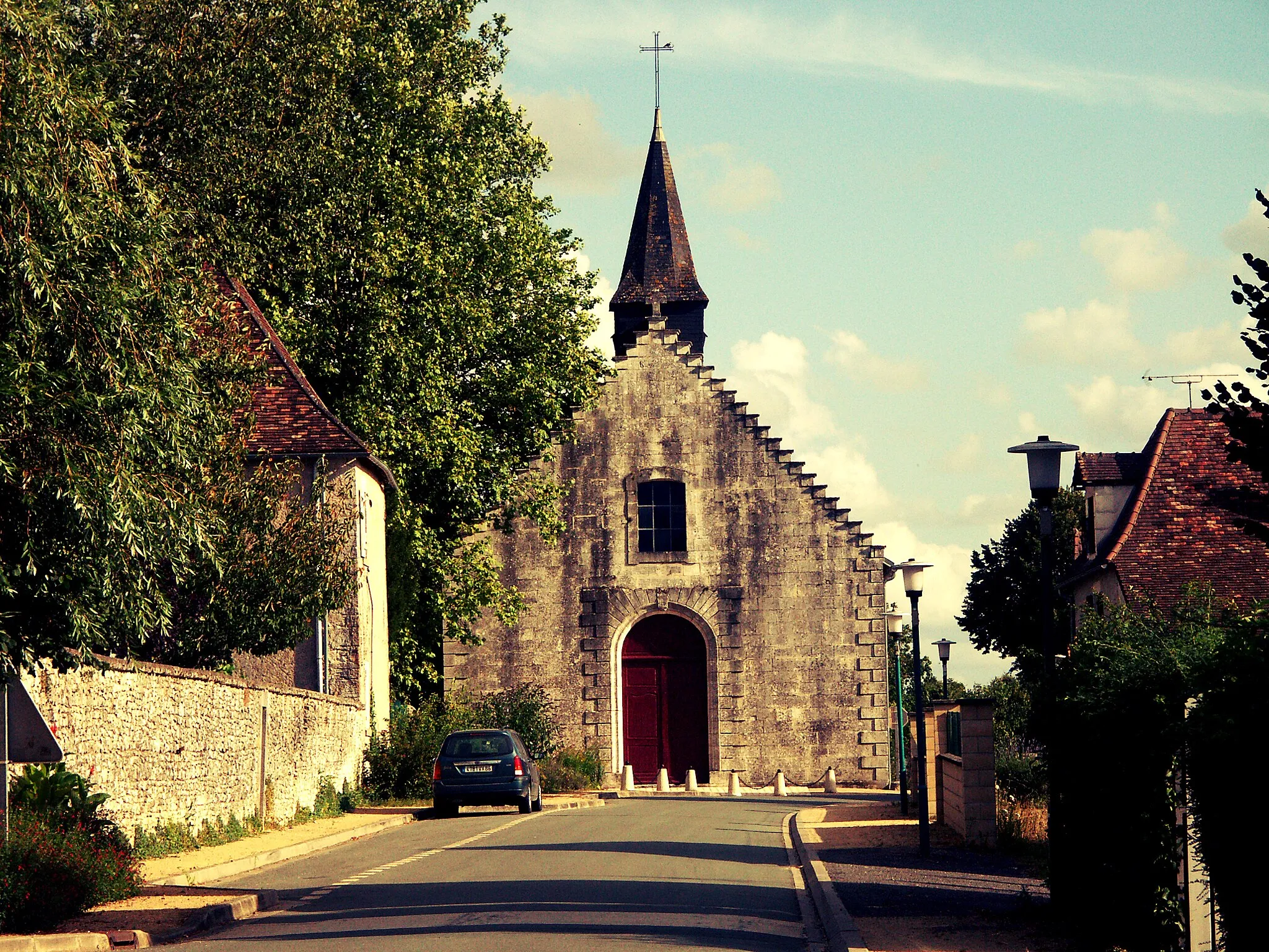 Photo showing: L’Eglise Saint-Maixent de Villemort, Vienne