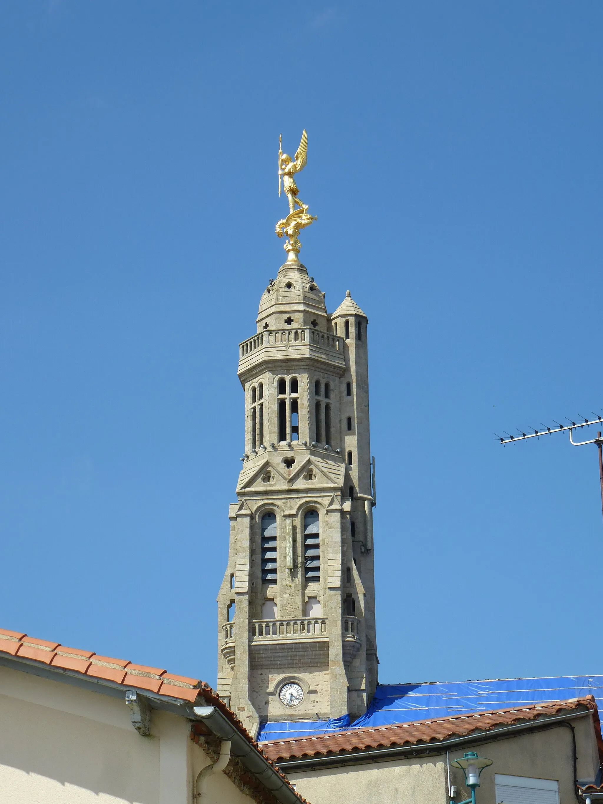 Photo showing: cette tour est le point culminant de la vendée