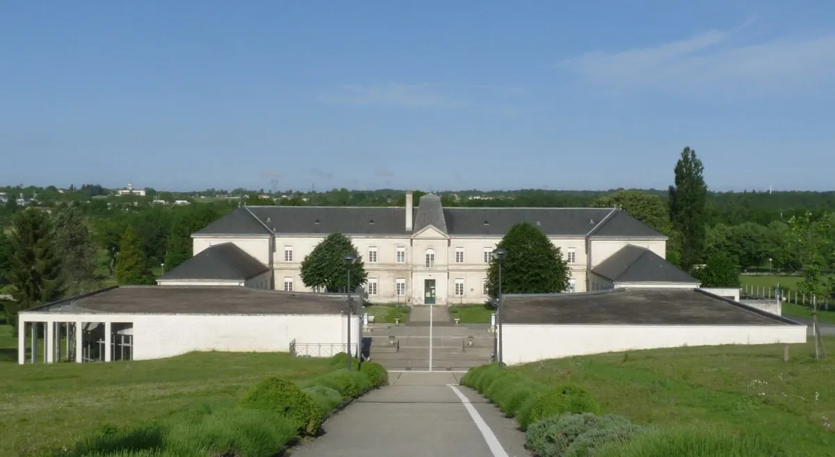 Photo showing: Université d'Angoulême, Breuty, La Couronne, Charente France