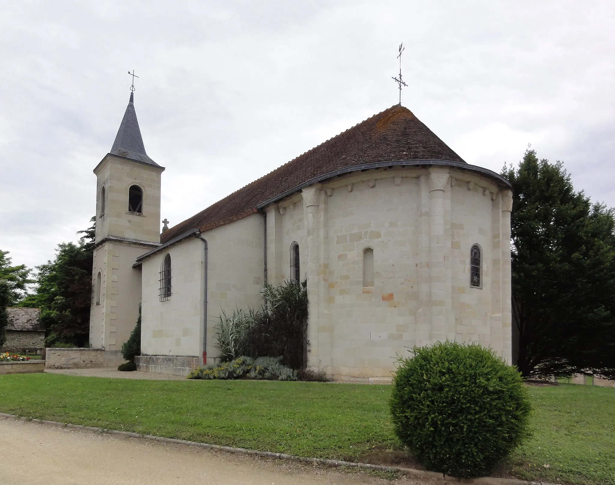 Photo showing: Saint-Cyr (Vienne) église