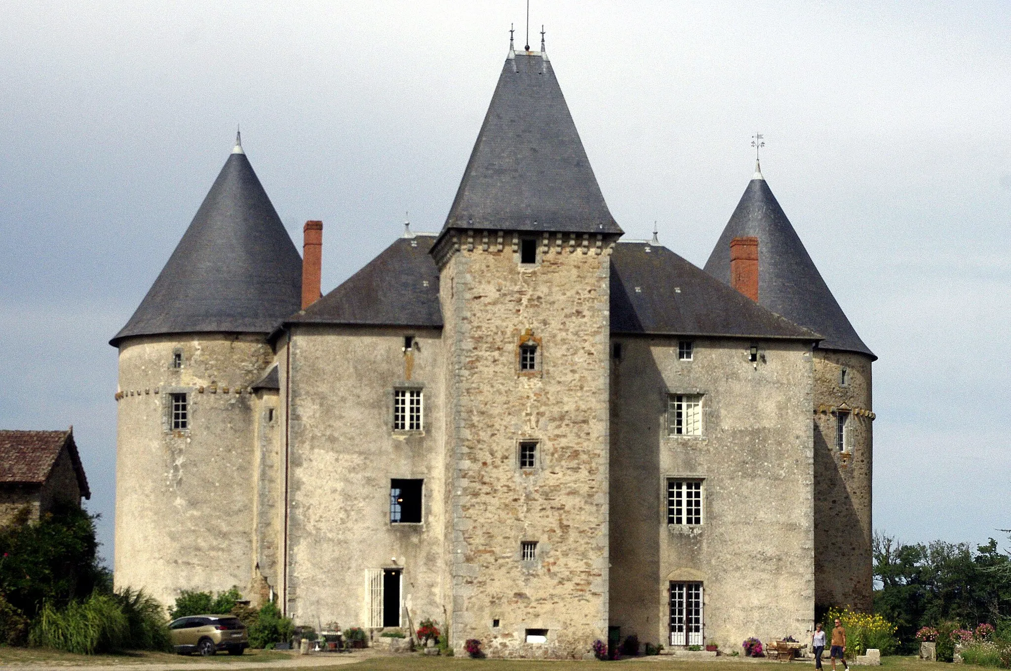 Photo showing: Château de Brie, commune de Champagnac la Rivière, Haute-Vienne, France