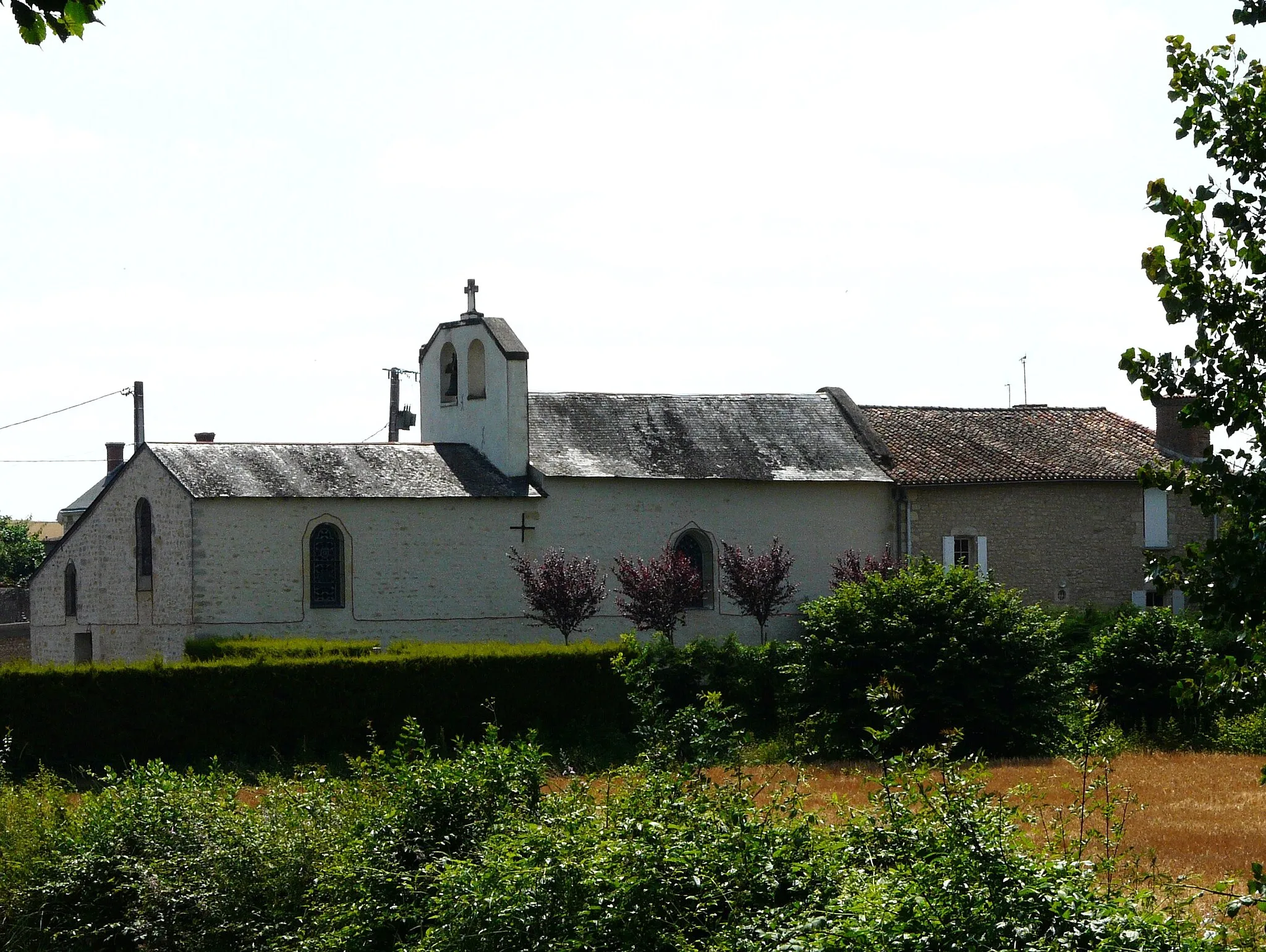 Photo showing: L'église Saint-Pierre de Maulais à Taizé (Deux-Sèvres)