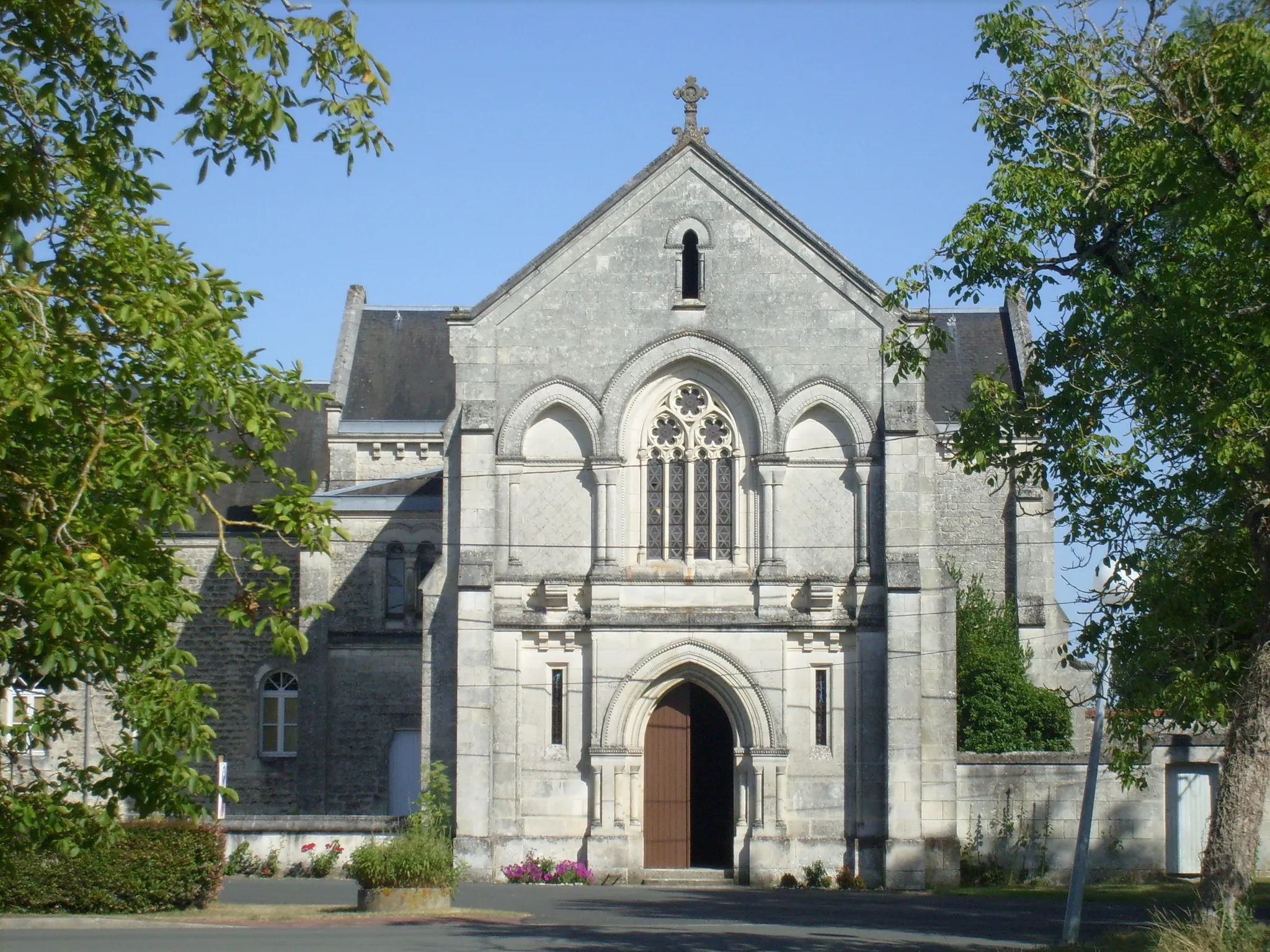 Photo showing: Façade de l'église Notre-Dame-de-Recouvrance à Saintes