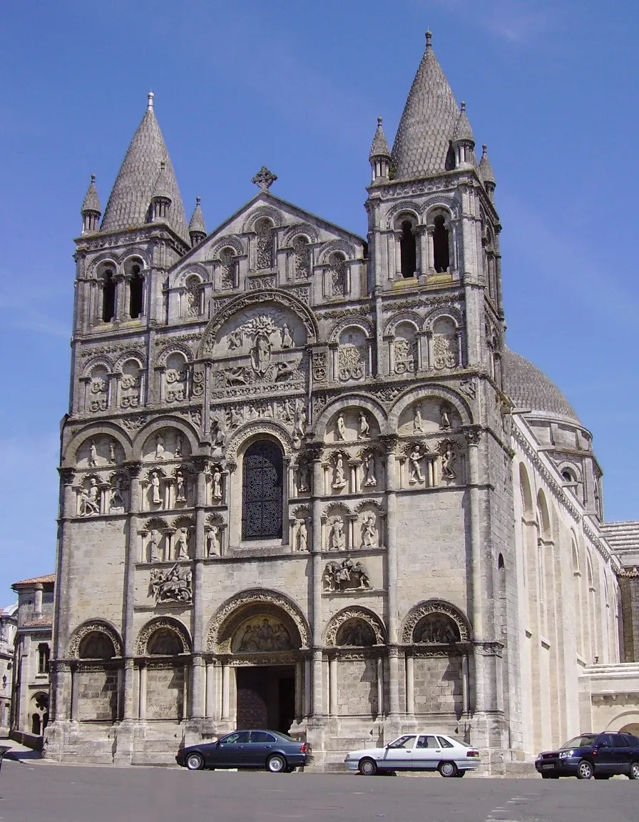 Photo showing: Cathédrale Saint-Pierre d'Angoulême (16000), France