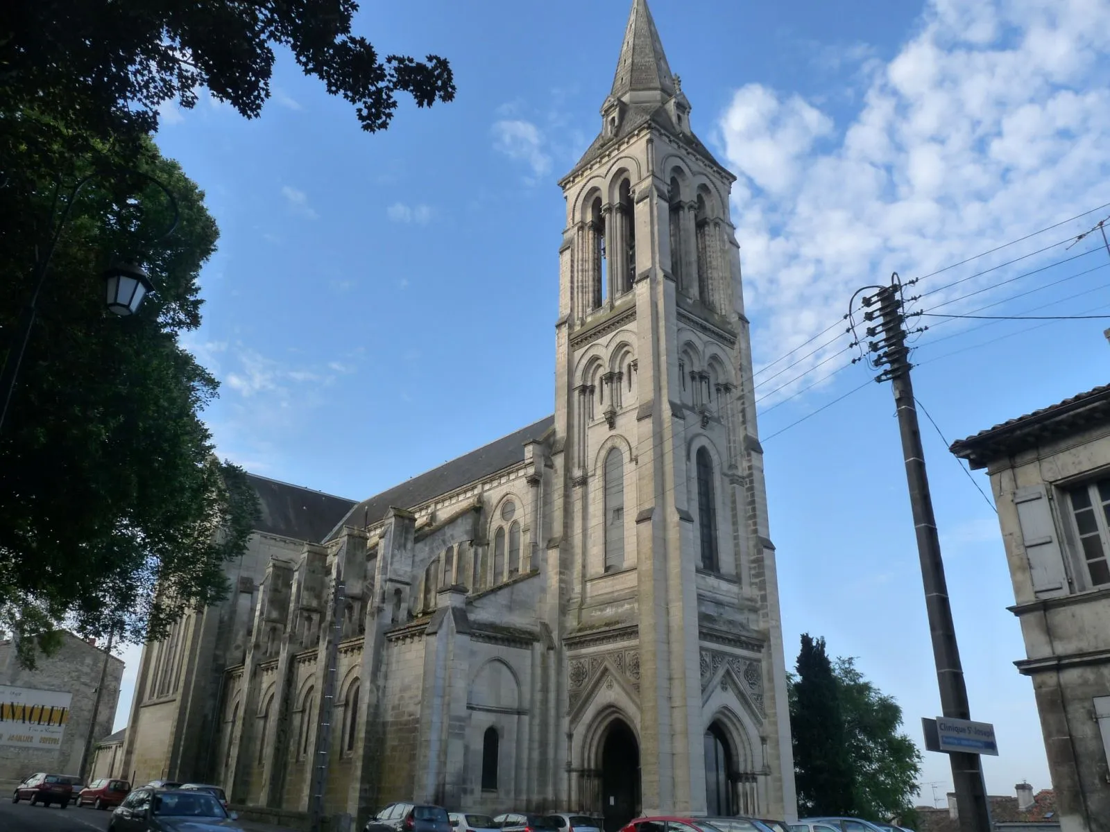 Photo showing: Church of St-Ausone, angoulême, Charente, SW France