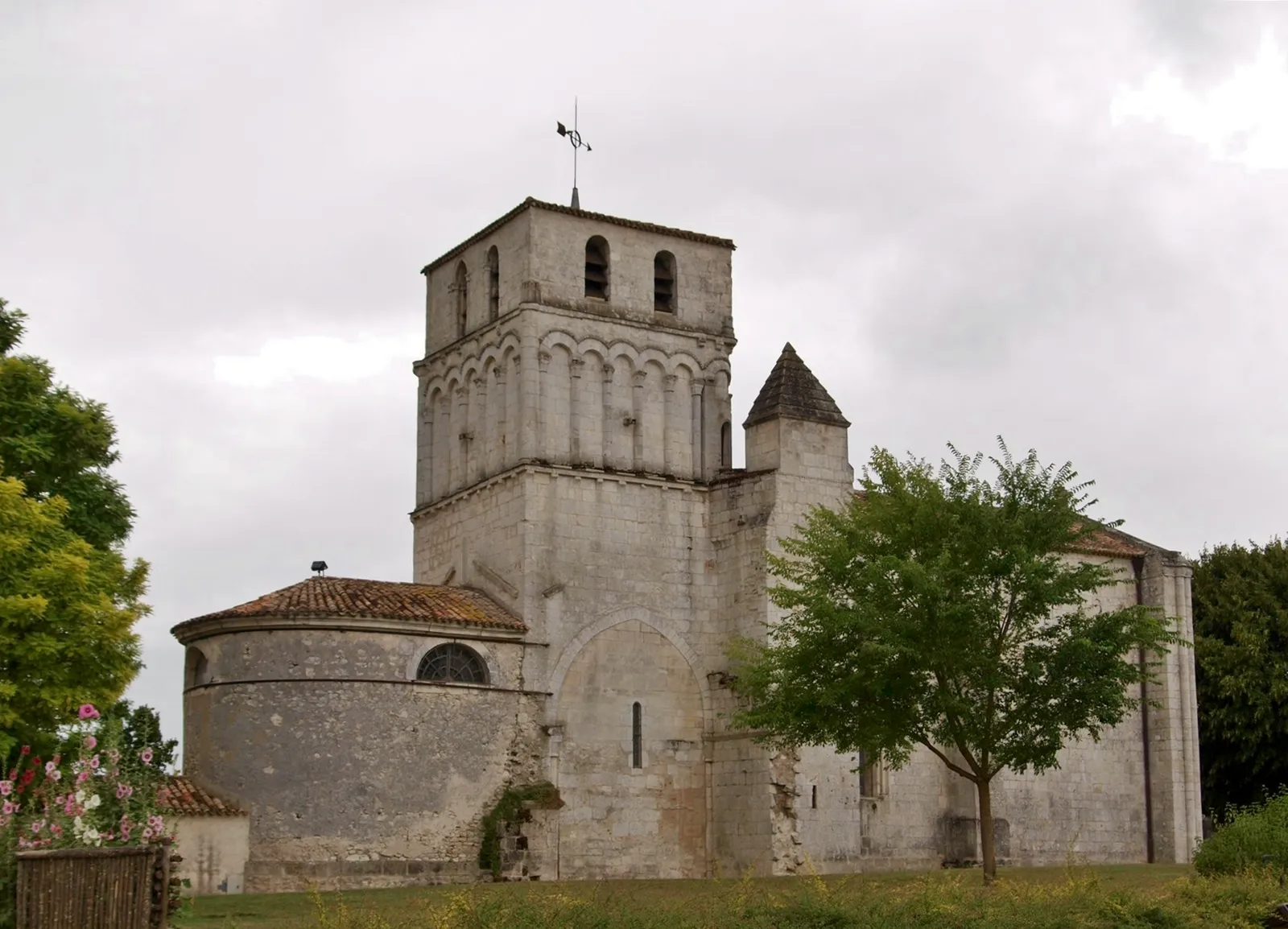 Photo showing: Saint-Sulpice-de-Royan