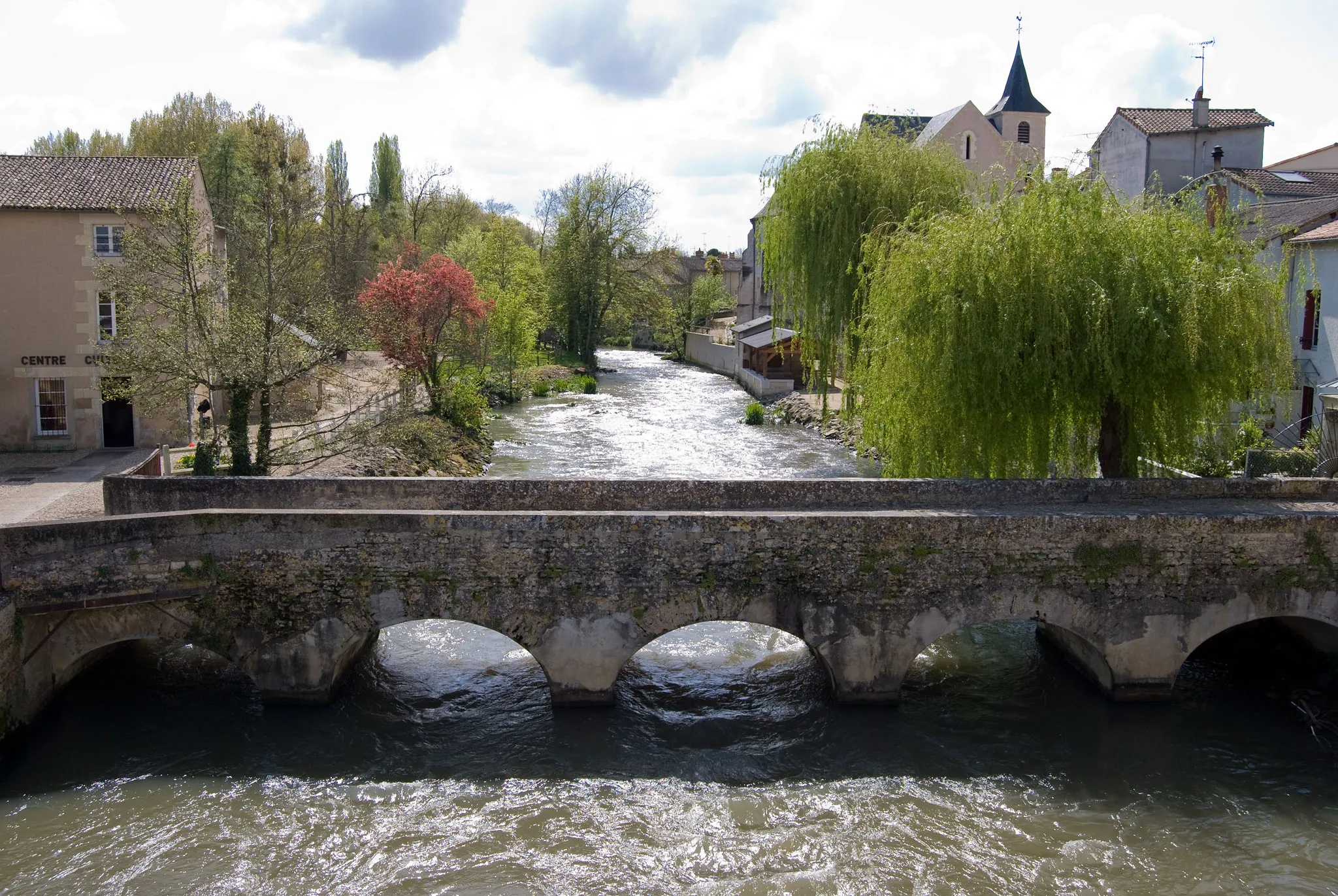 Photo showing: Le centre du Chasseneuil-du-Poitou