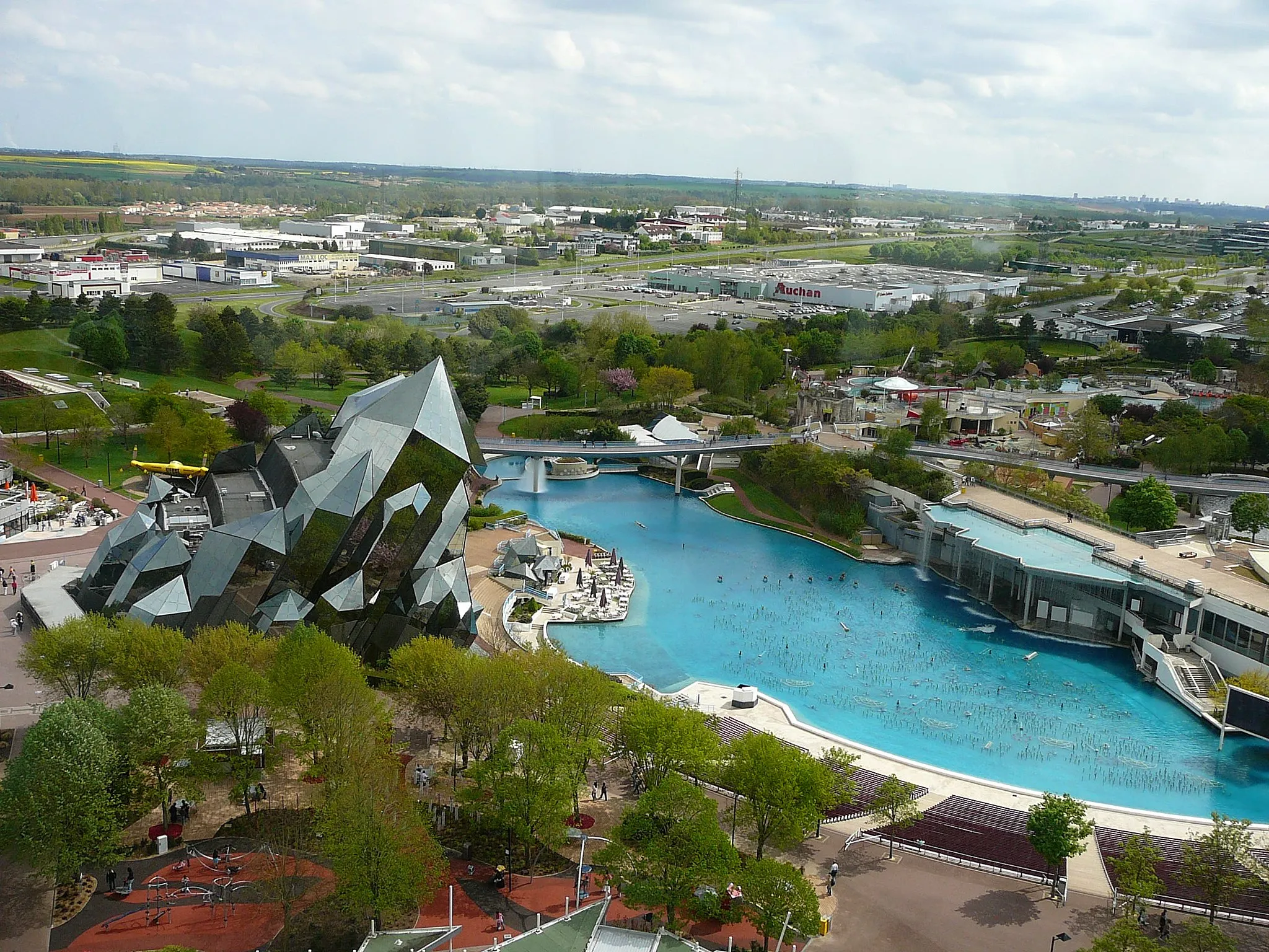 Photo showing: Futuroscope from the tower