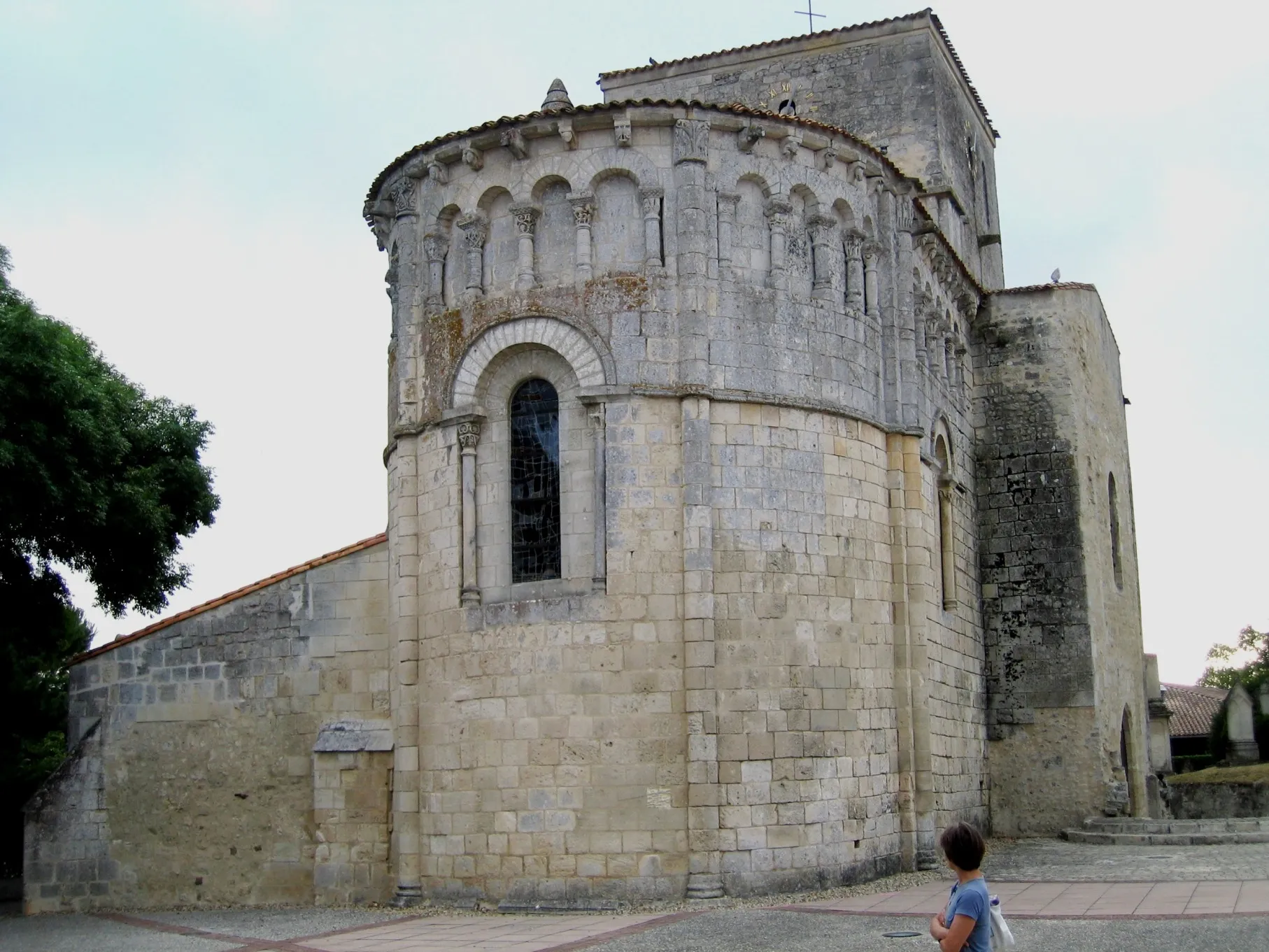Photo showing: Charente-Maritime Vaux-sur-Mer Eglise Saint-Etienne Chevet 17072005