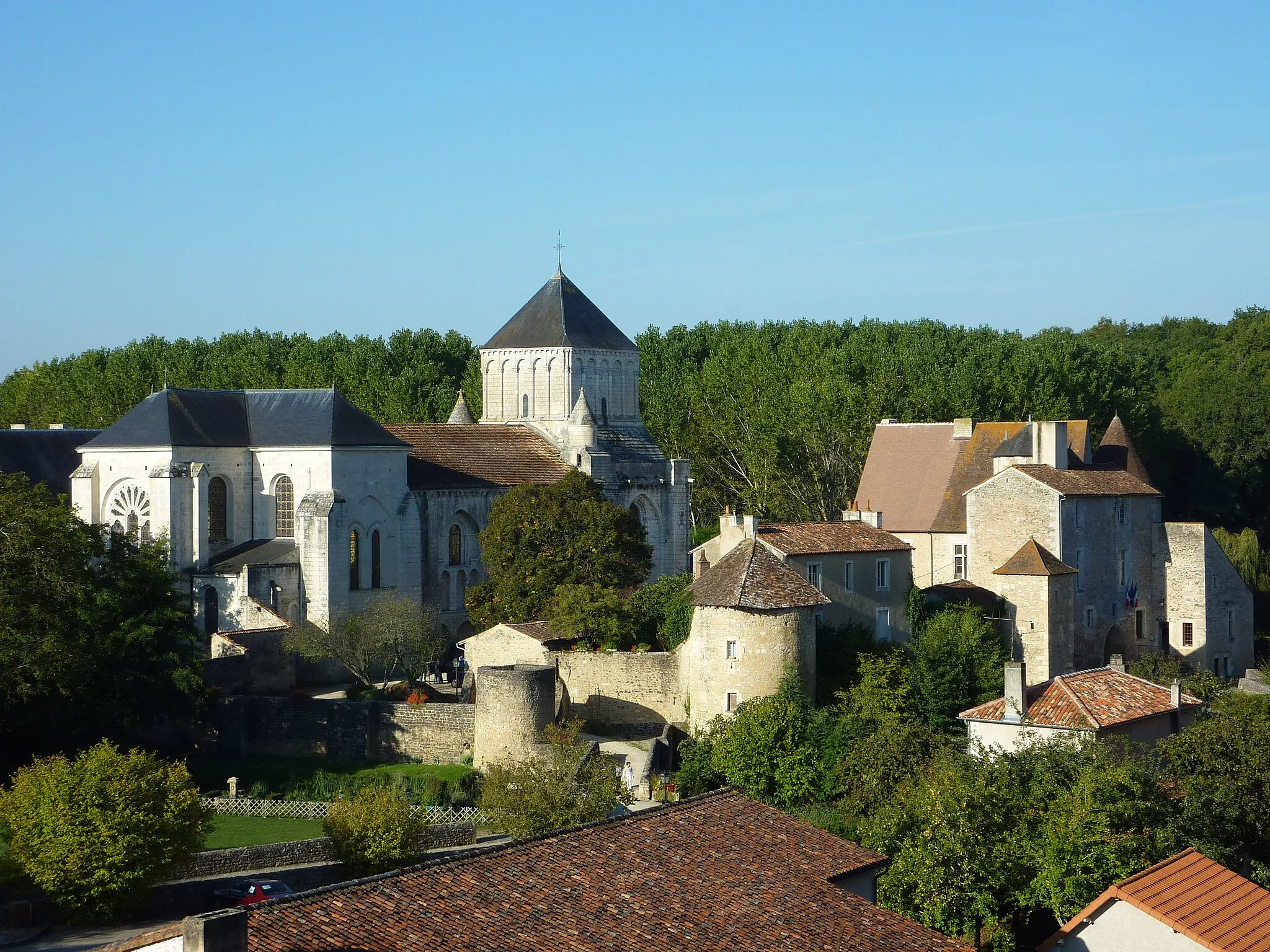 Photo showing: Abbaye de Nouaillé-Maupertuis (Vienne, France)