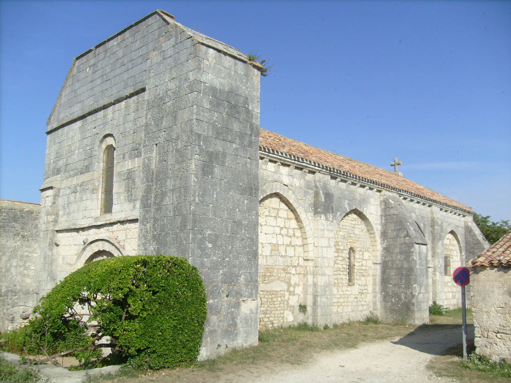 Photo showing: L'église Saint-Médard (Prieuré de La Perroche) à Dolus-d'Oléron