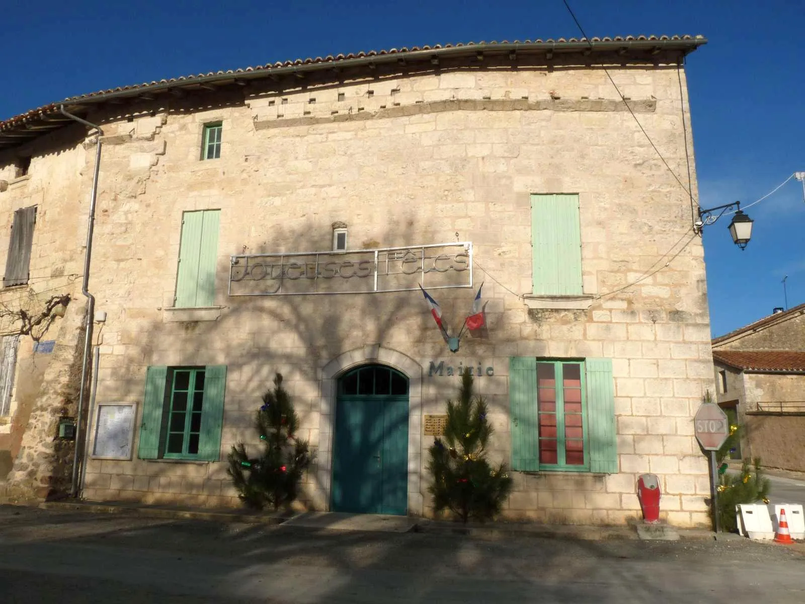 Photo showing: mairie de Vanxains, Dordogne, France