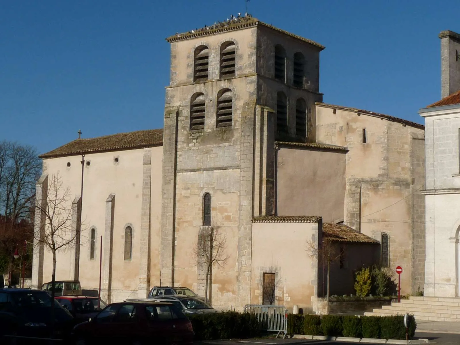 Photo showing: église de Vars, Charente, France