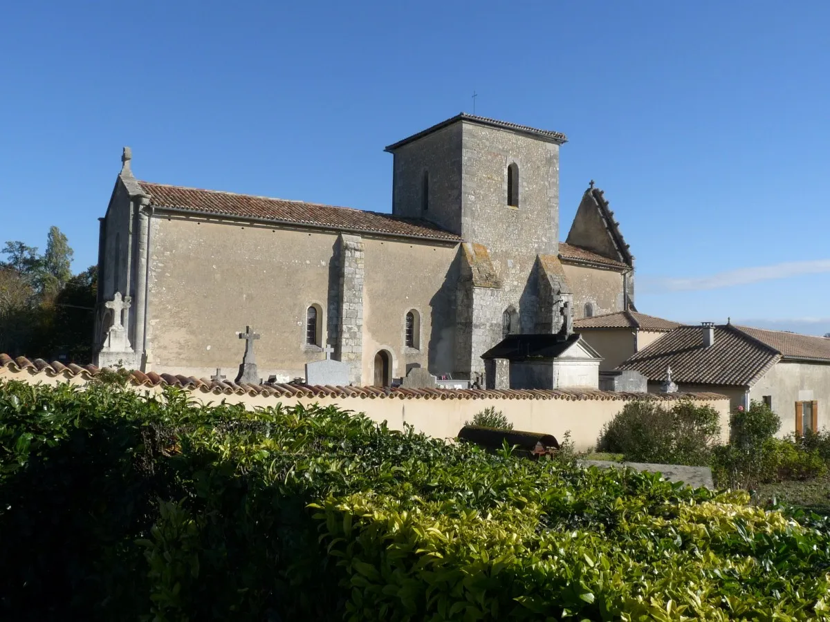 Photo showing: Eglise de Chatenet, Charente-Maritime, France