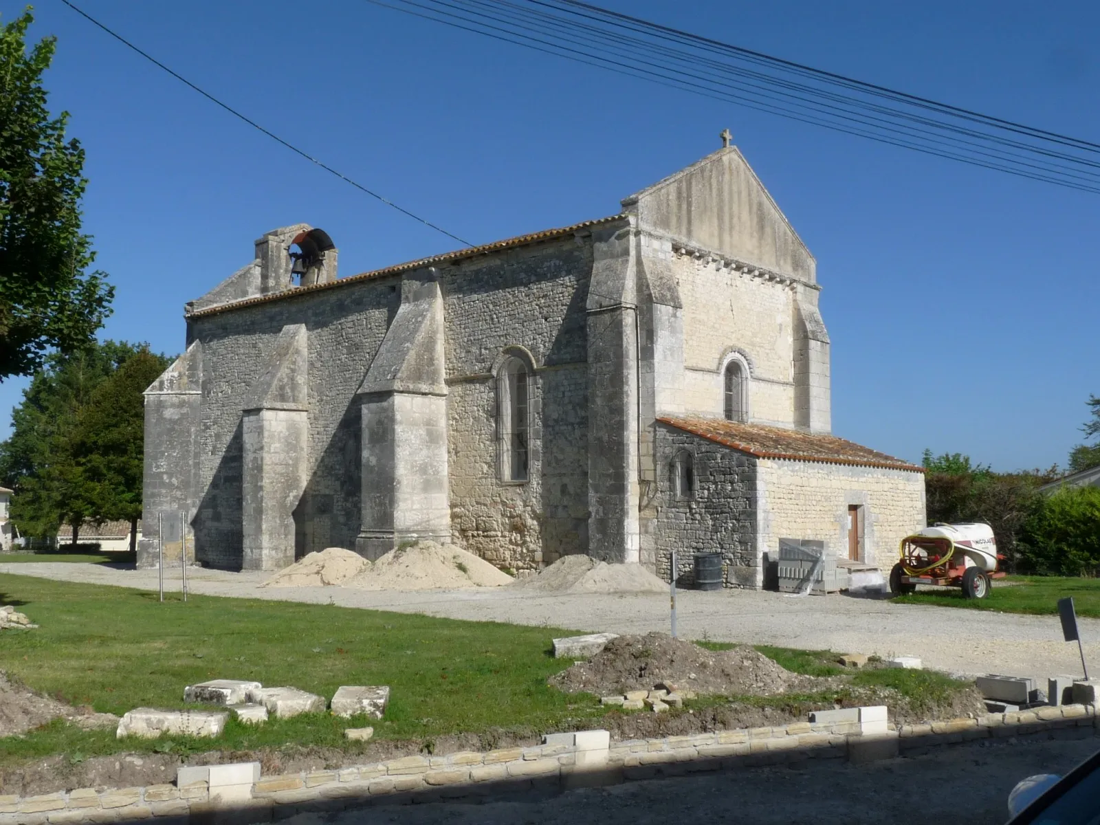 Photo showing: Eglise Notre-Dame de Cierzac, Charente-Maritime, France