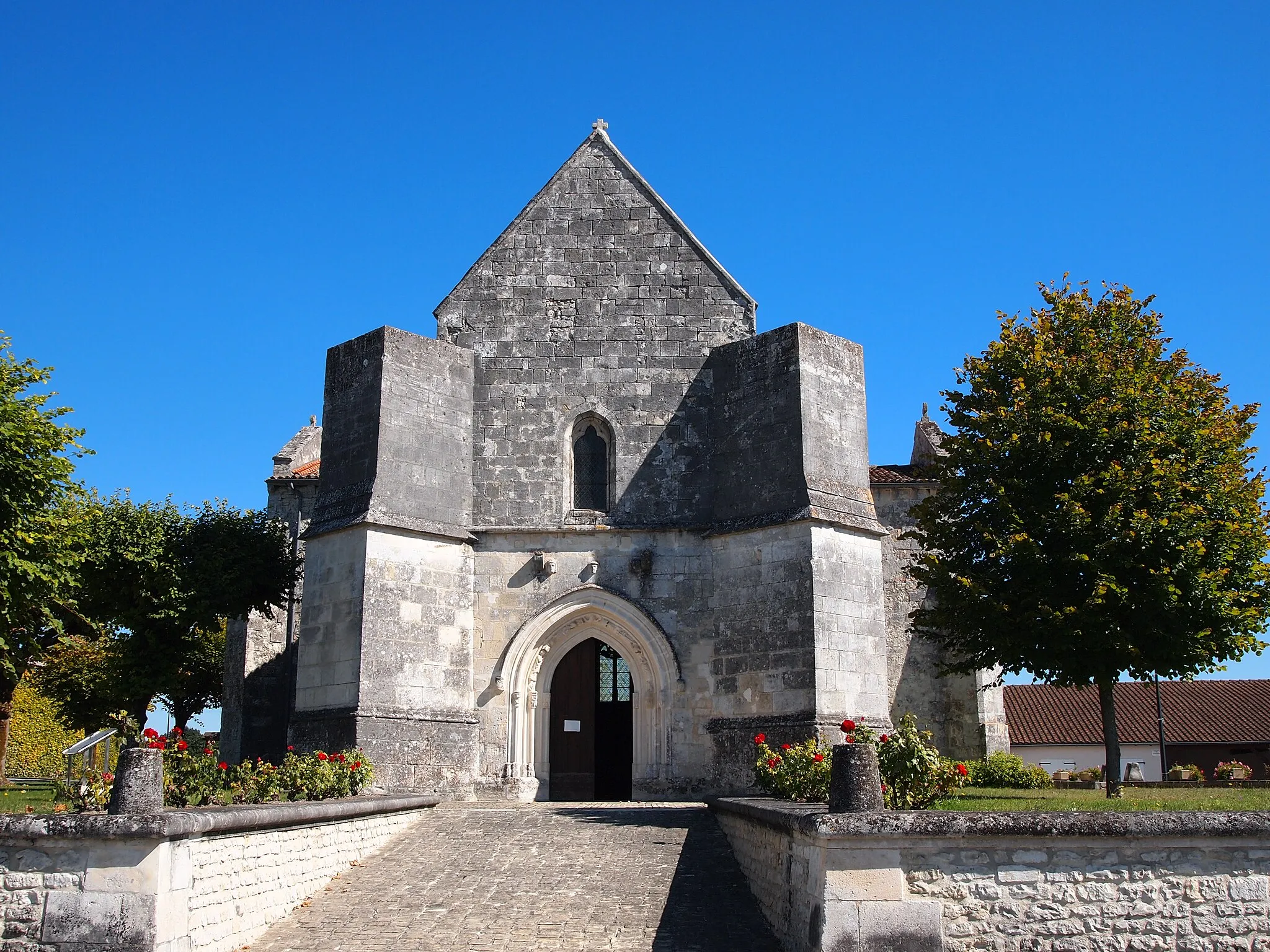 Photo showing: église de Germignac, en Charente-Maritime (France).