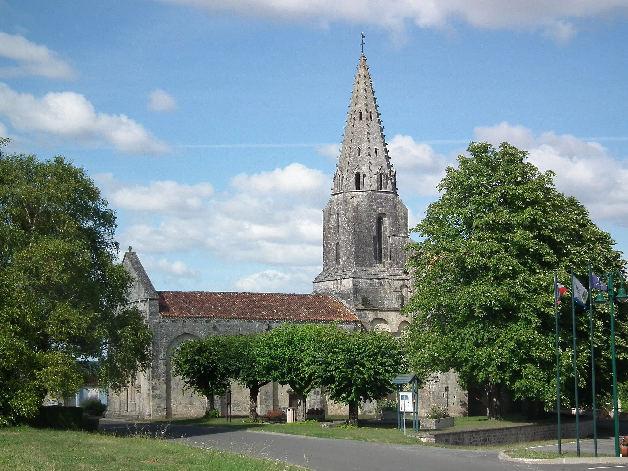 Photo showing: L'église d'Avy, Charente-Maritime