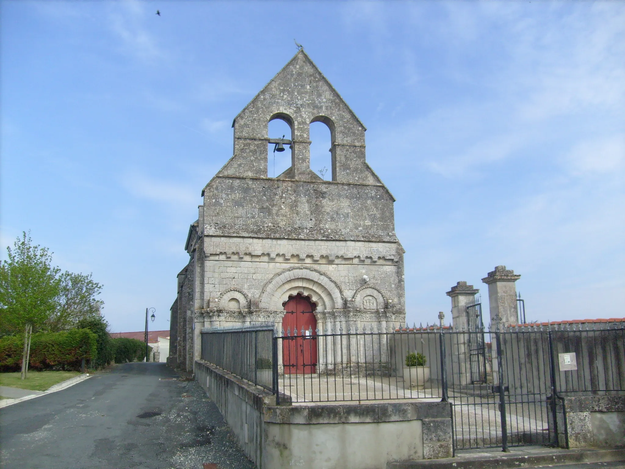 Photo showing: L'église Saint-Clément, Cabariot