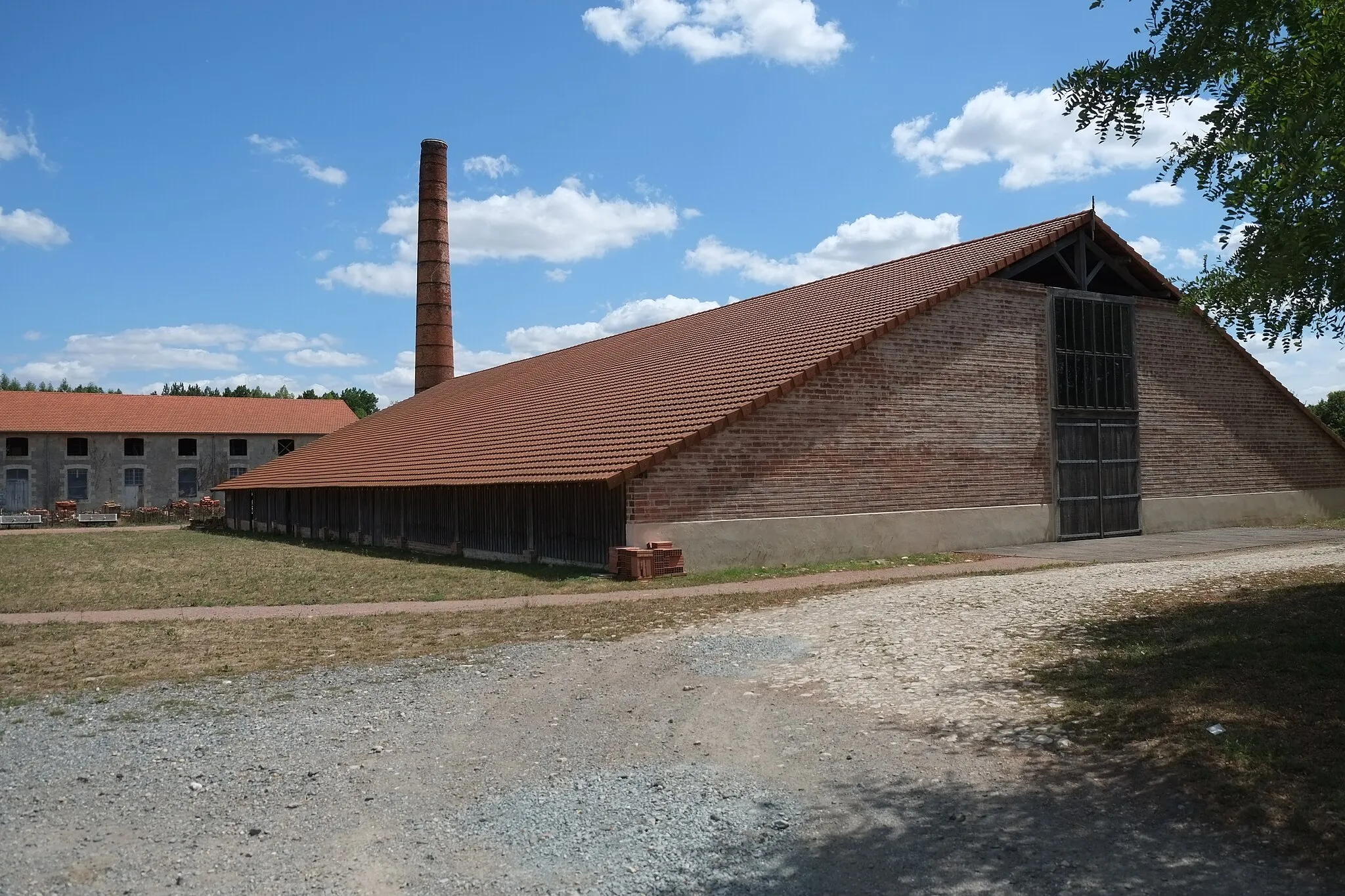 Photo showing: Ancienne briqueterie La Grève-sur-Mignon Charente-Maritime France