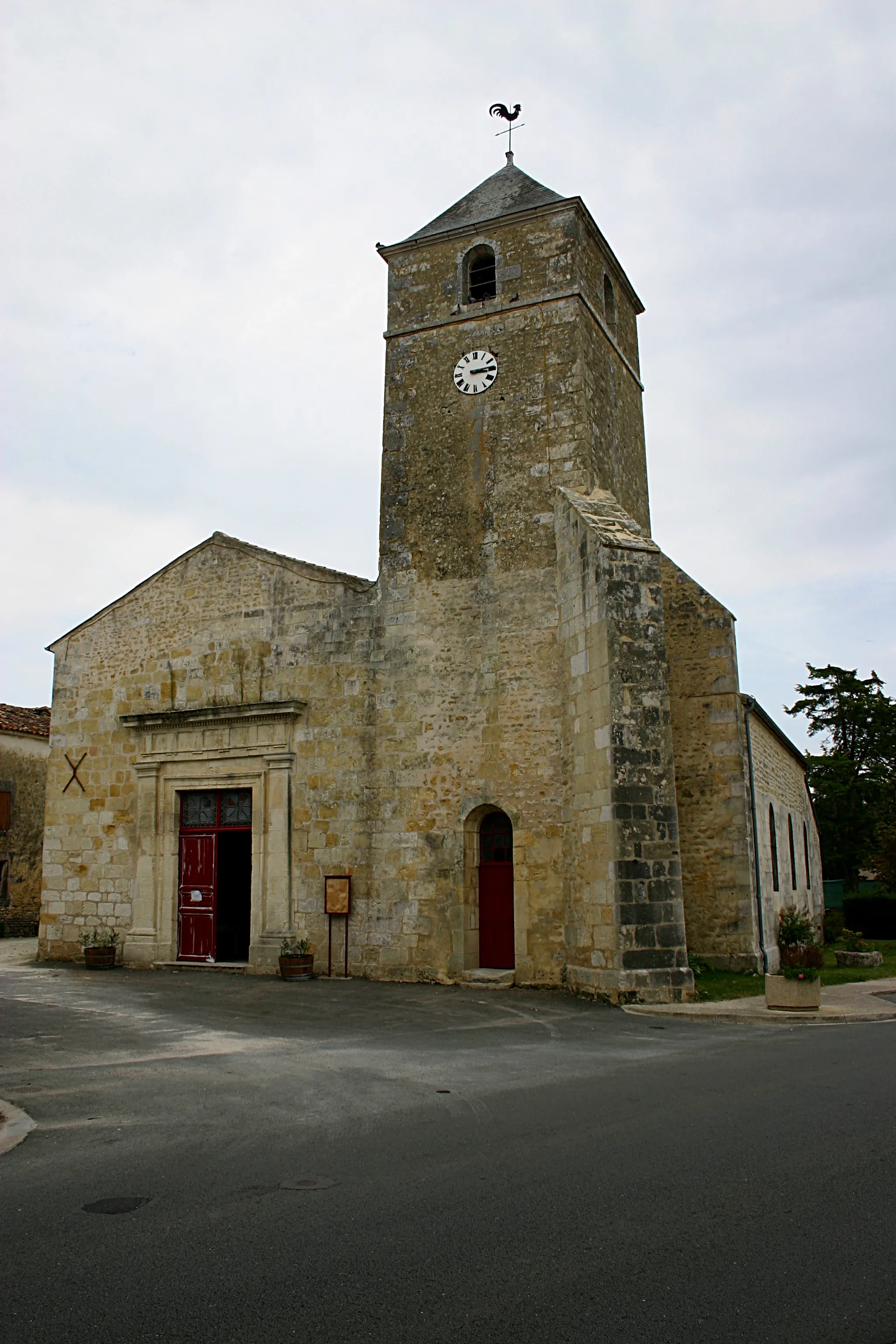 Photo showing: Église Saint-Gemme de Brizambourg