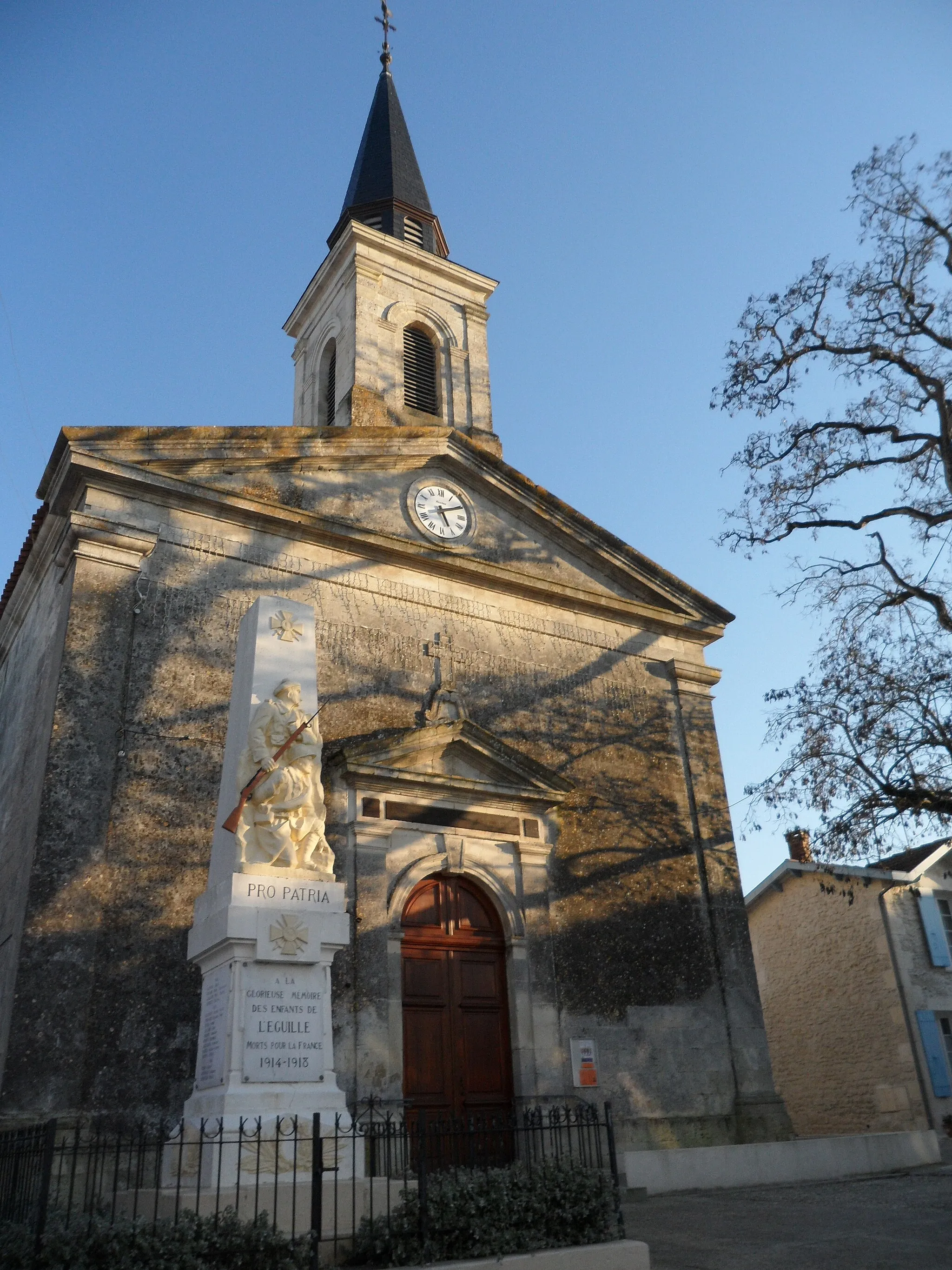 Photo showing: L'église Saint-Martin de L'Éguille