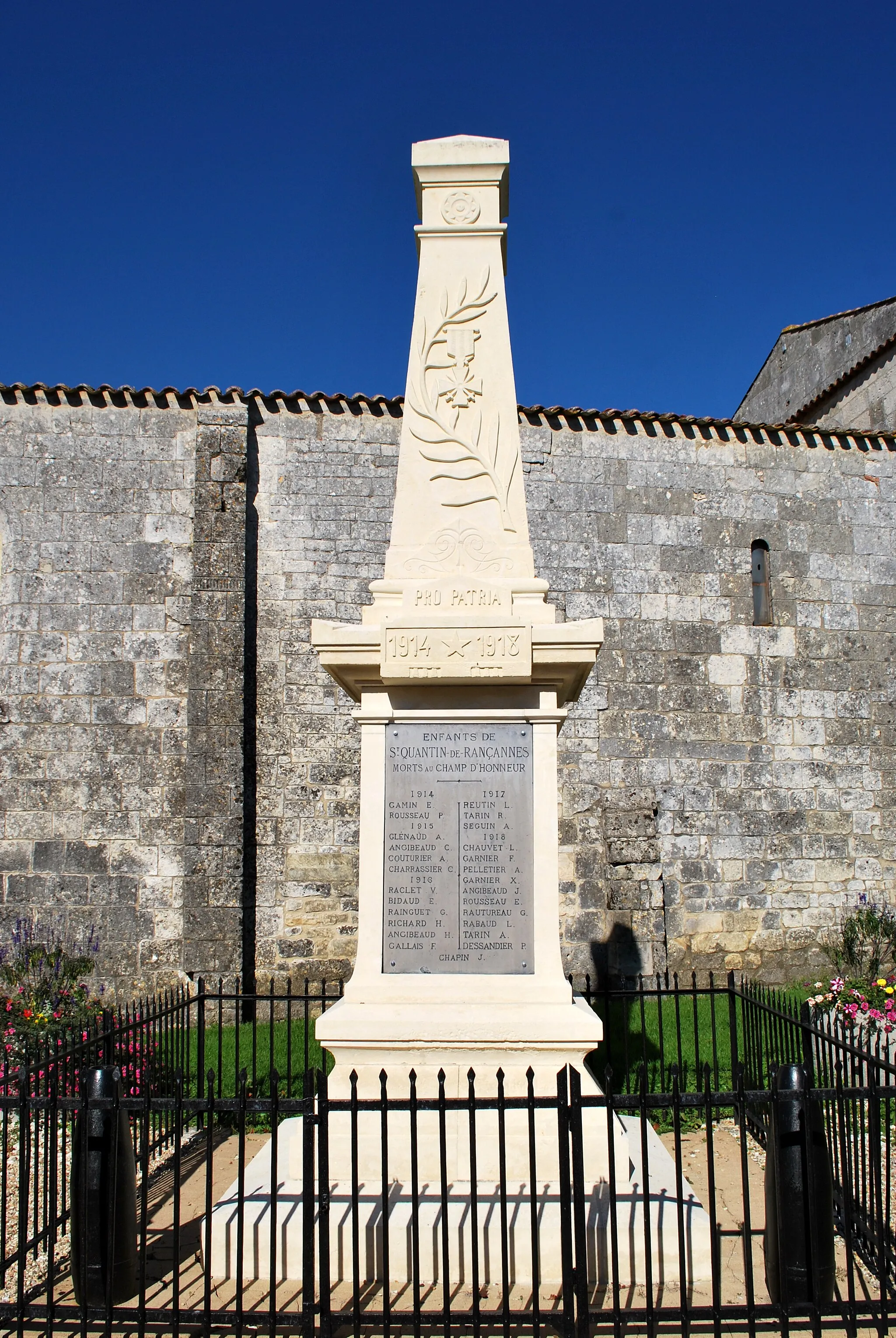 Photo showing: Saint-Quantin-de-Rançanne