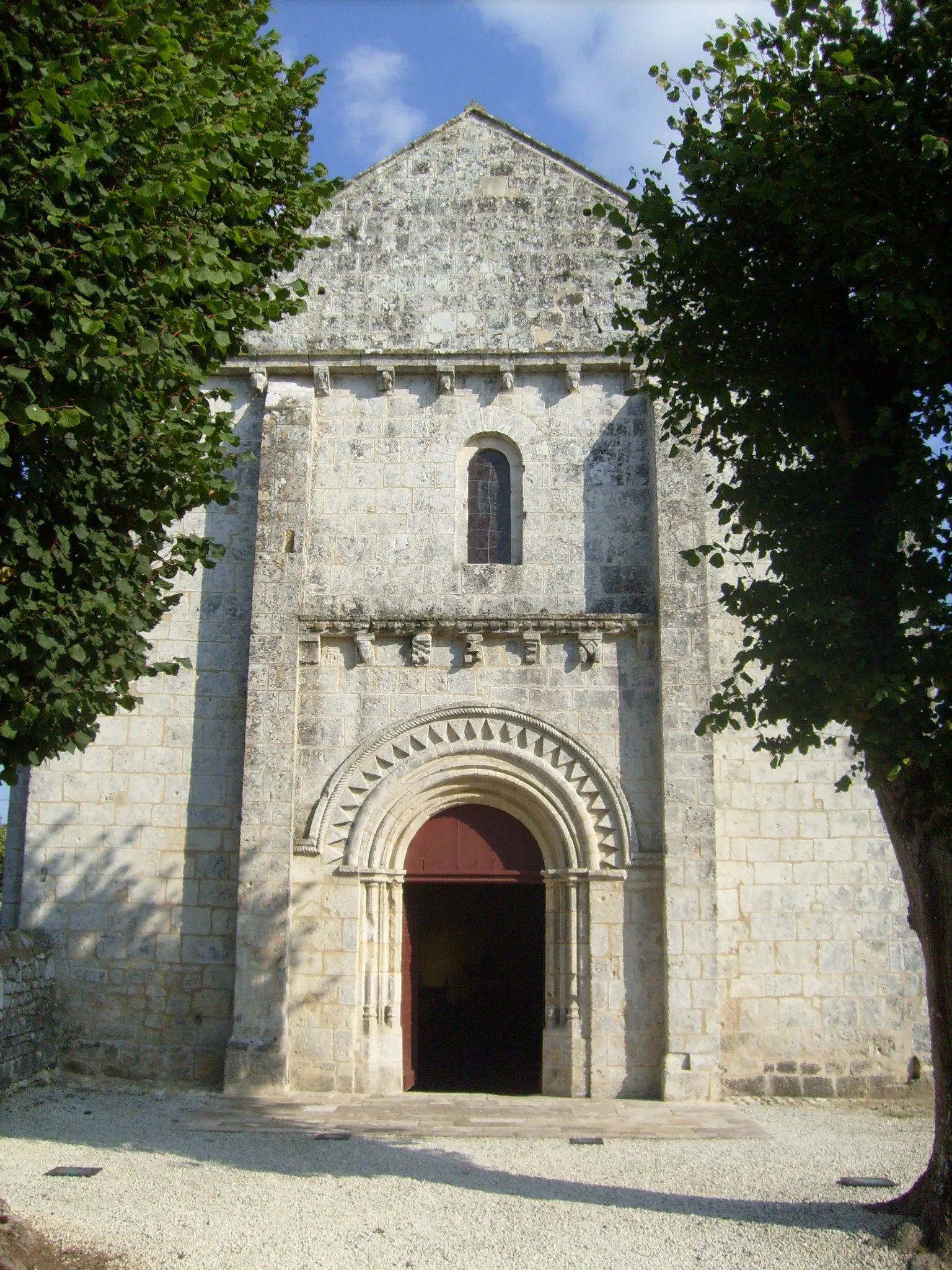Photo showing: Façade de l'église