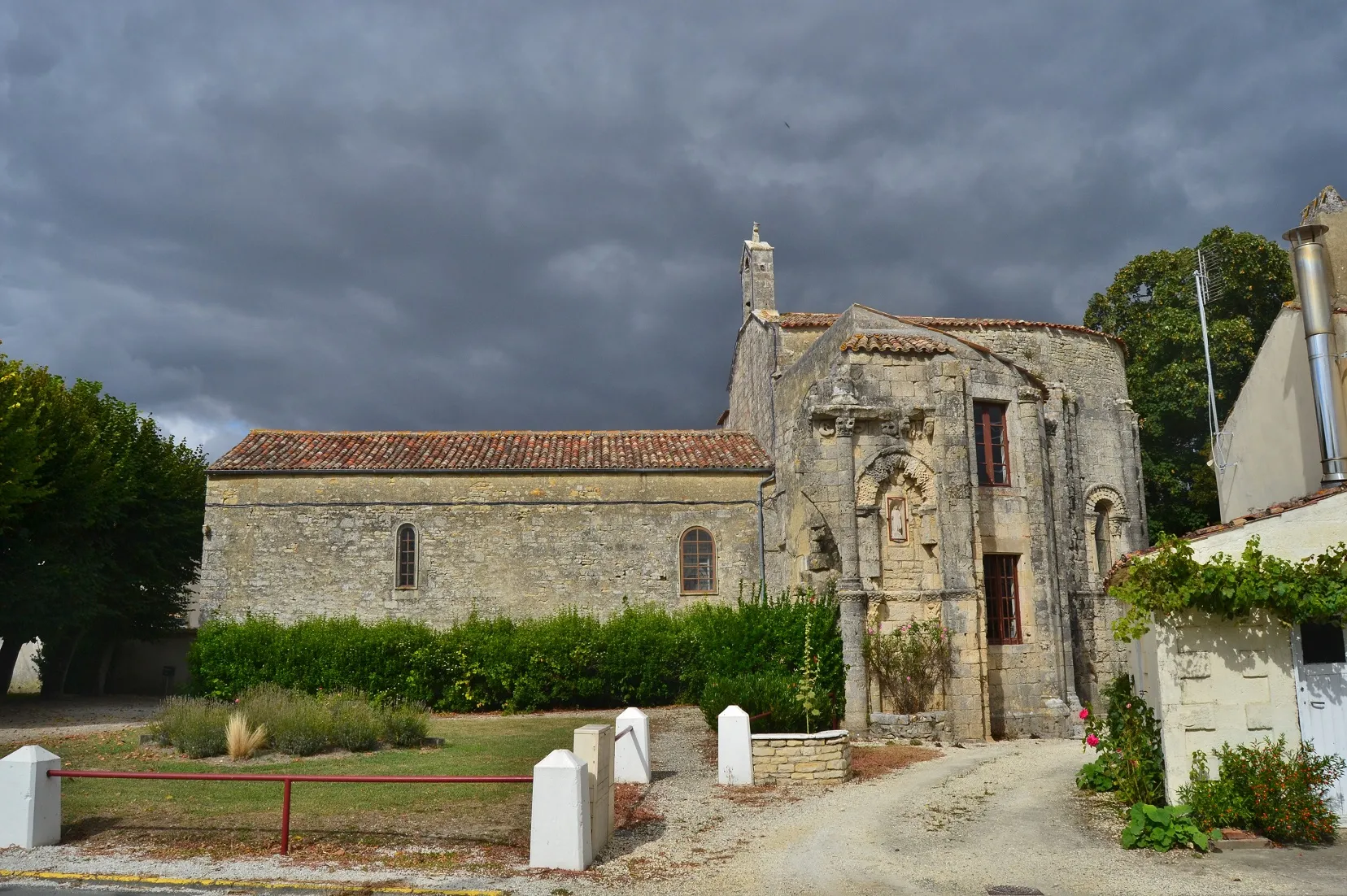 Photo showing: église St Laurent