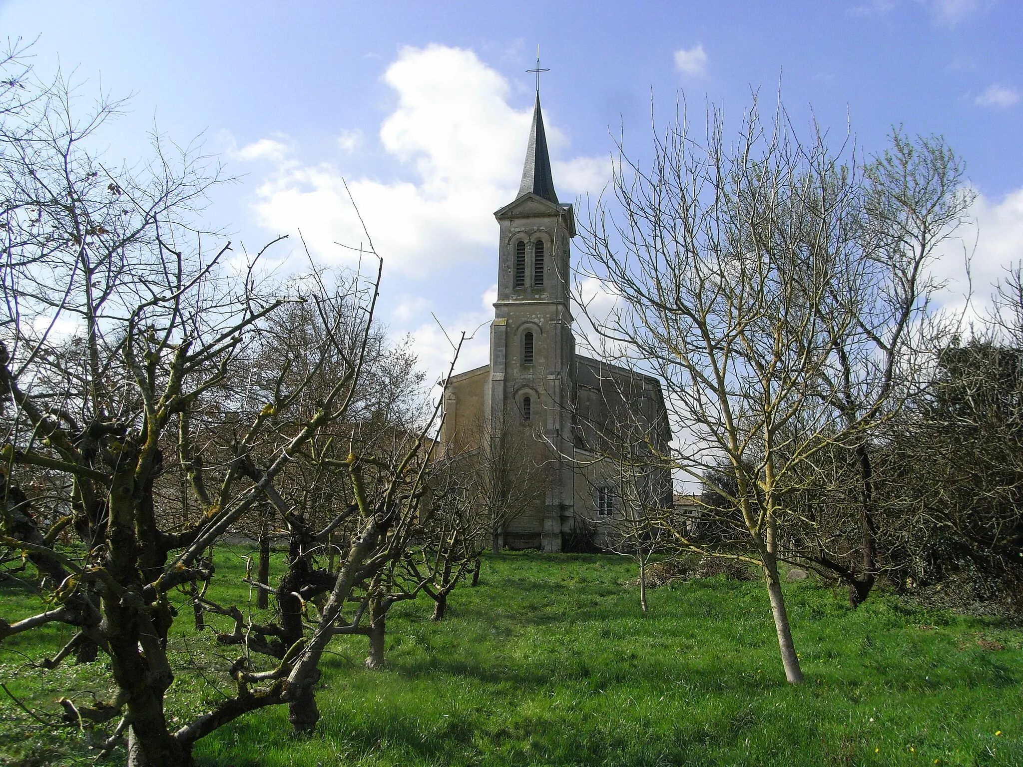 Photo showing: Église de La Ronde (Charente-Maritime) en France.