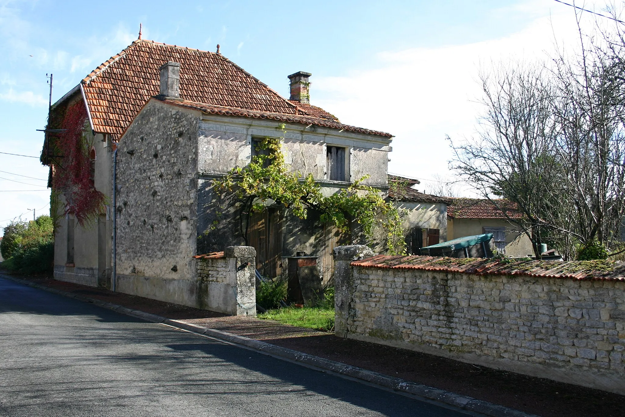 Photo showing: Une rue de Nachamps